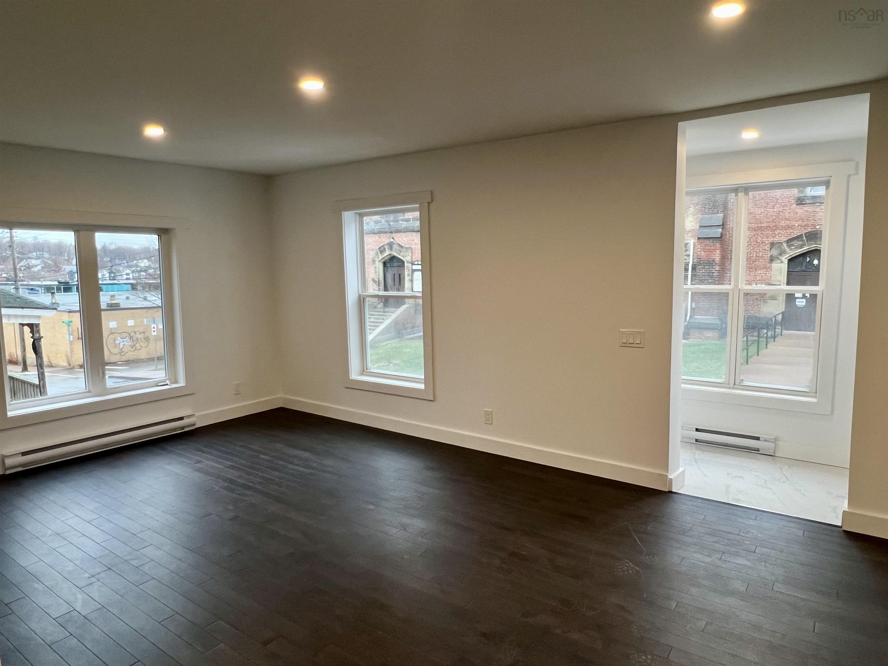 $349,900.00: 221 MacLean Street, New Glasgow