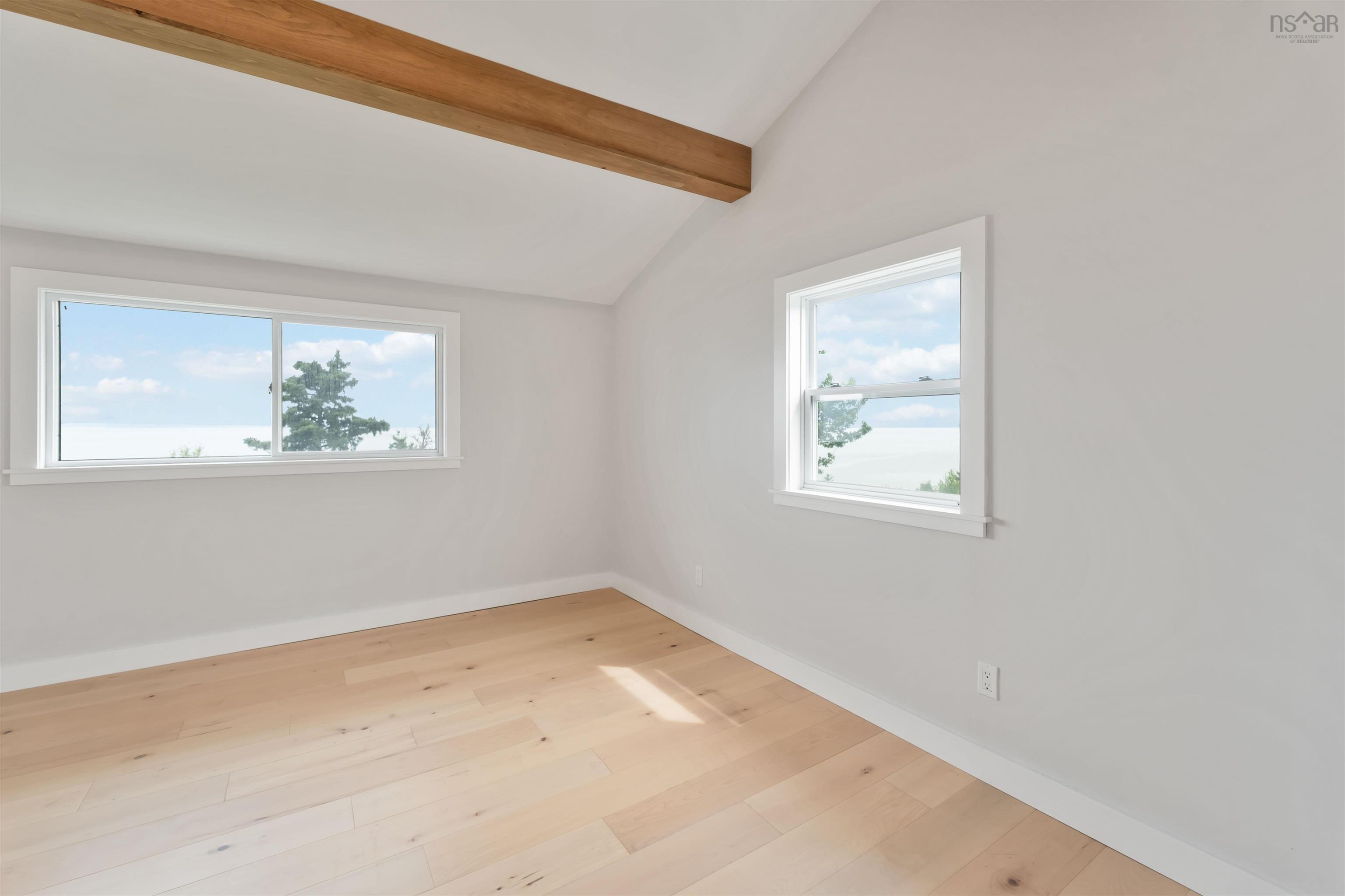 $849,900.00: 367 Wall Street, Canada Creek