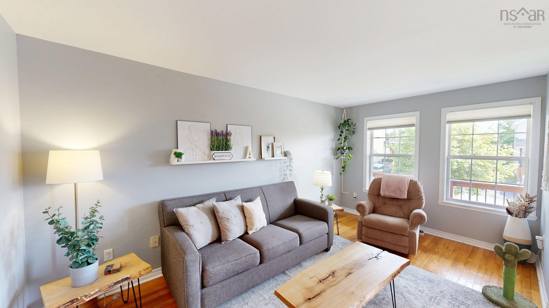 $549,900.00: 180 James Street, Timberlea