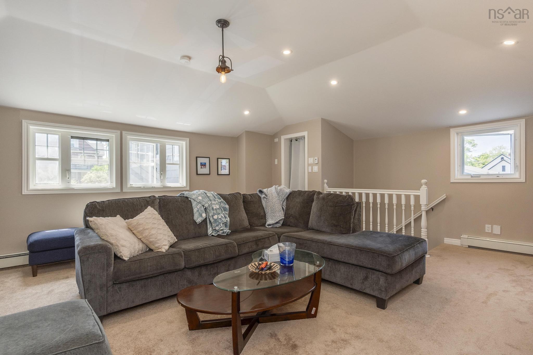 $769,900.00: 57 Alexandra Avenue, Bridgewater