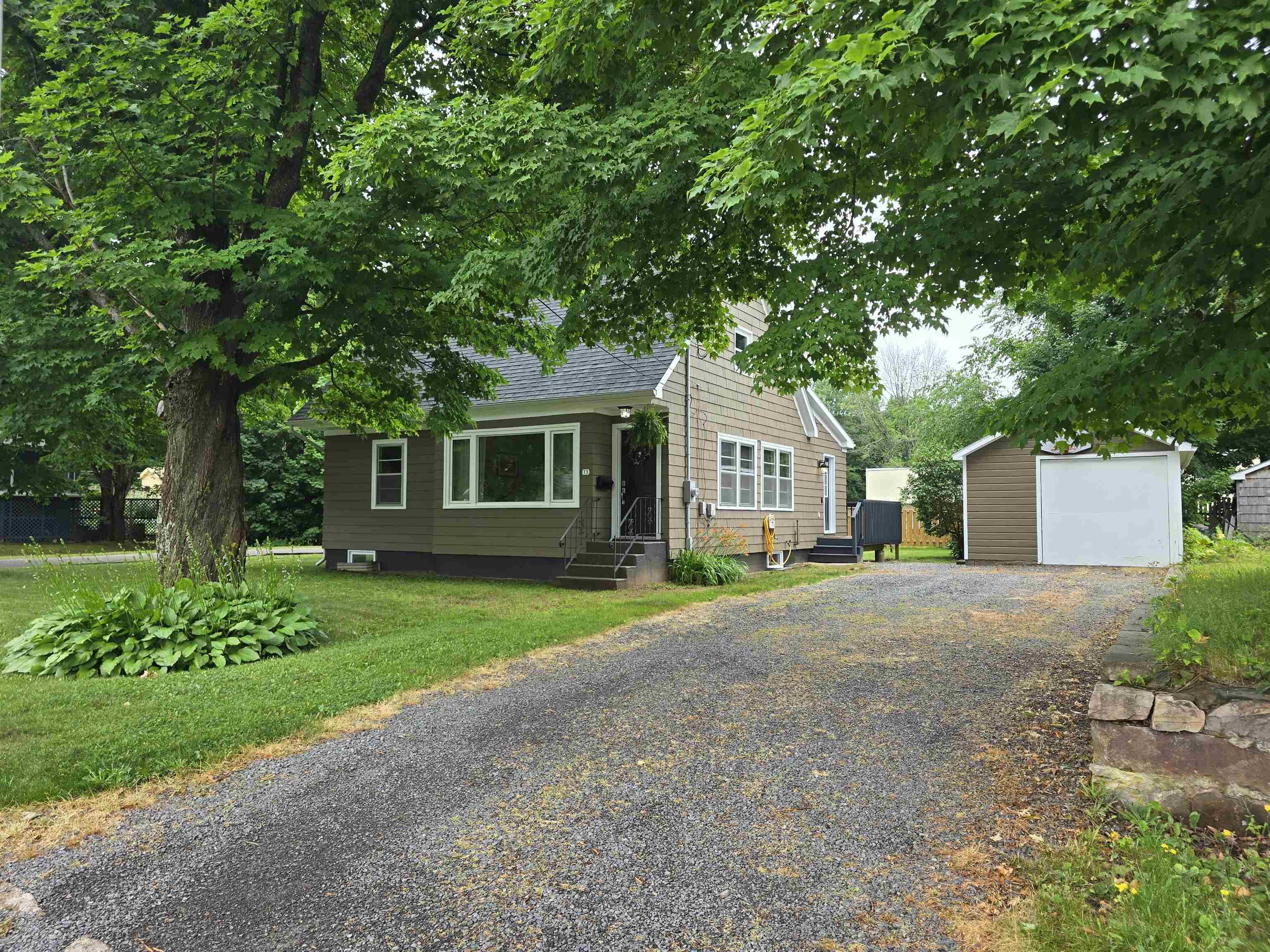 $379,900.00: 13 Lynwood Avenue, Kentville