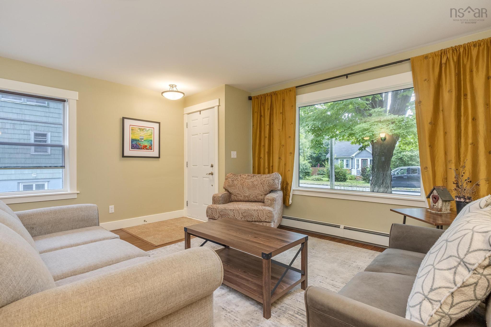 $379,900.00: 13 Lynwood Avenue, Kentville