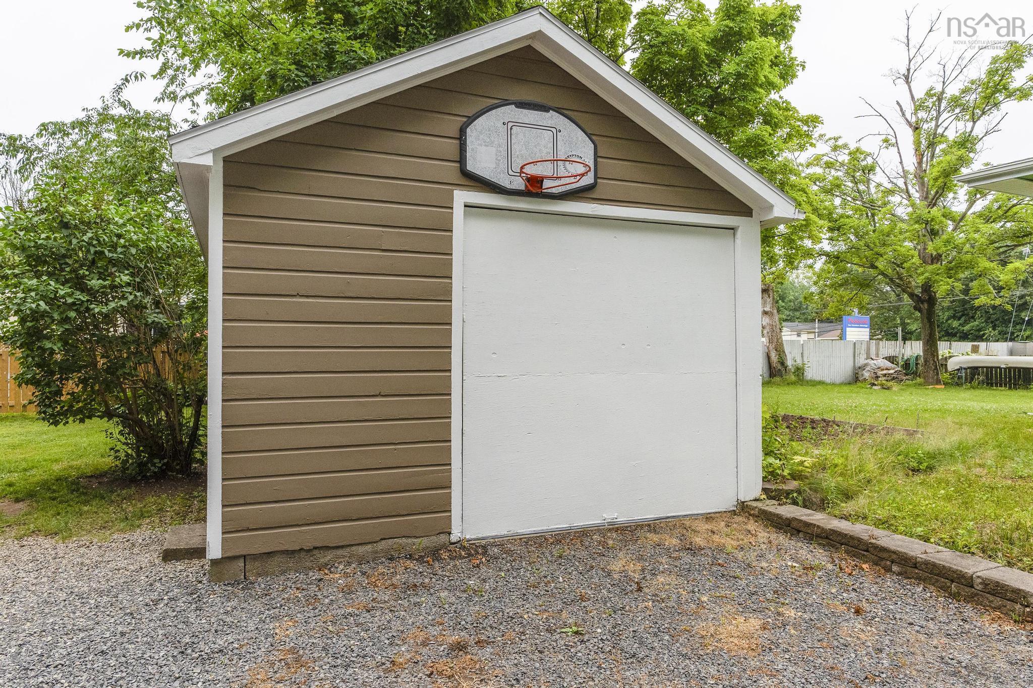 $379,900.00: 13 Lynwood Avenue, Kentville