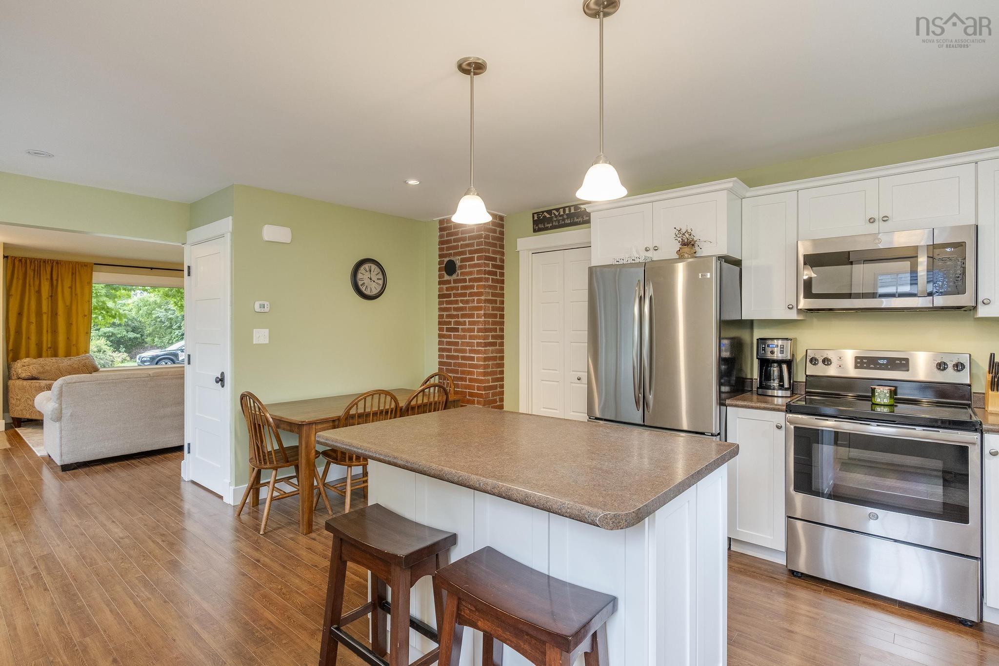 $379,900.00: 13 Lynwood Avenue, Kentville