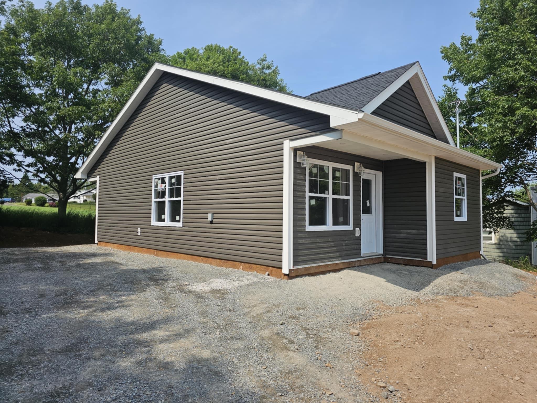 $299,500.00: 13187 Highway 2, Central Onslow