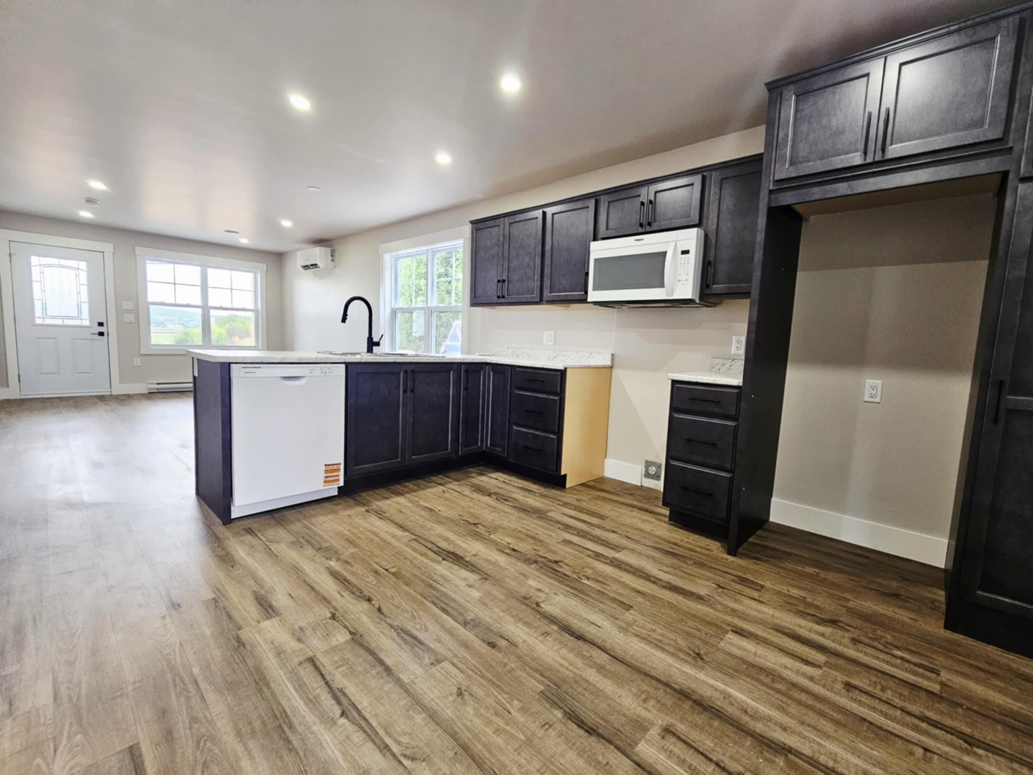 $299,500.00: 13187 Highway 2, Central Onslow