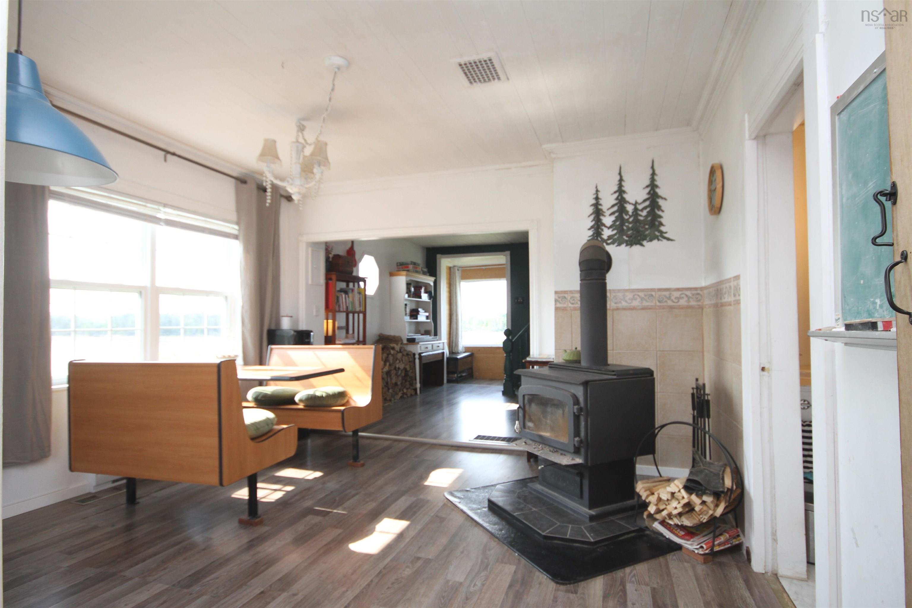 $165,000.00: 2804 Highway 320, Poulamon