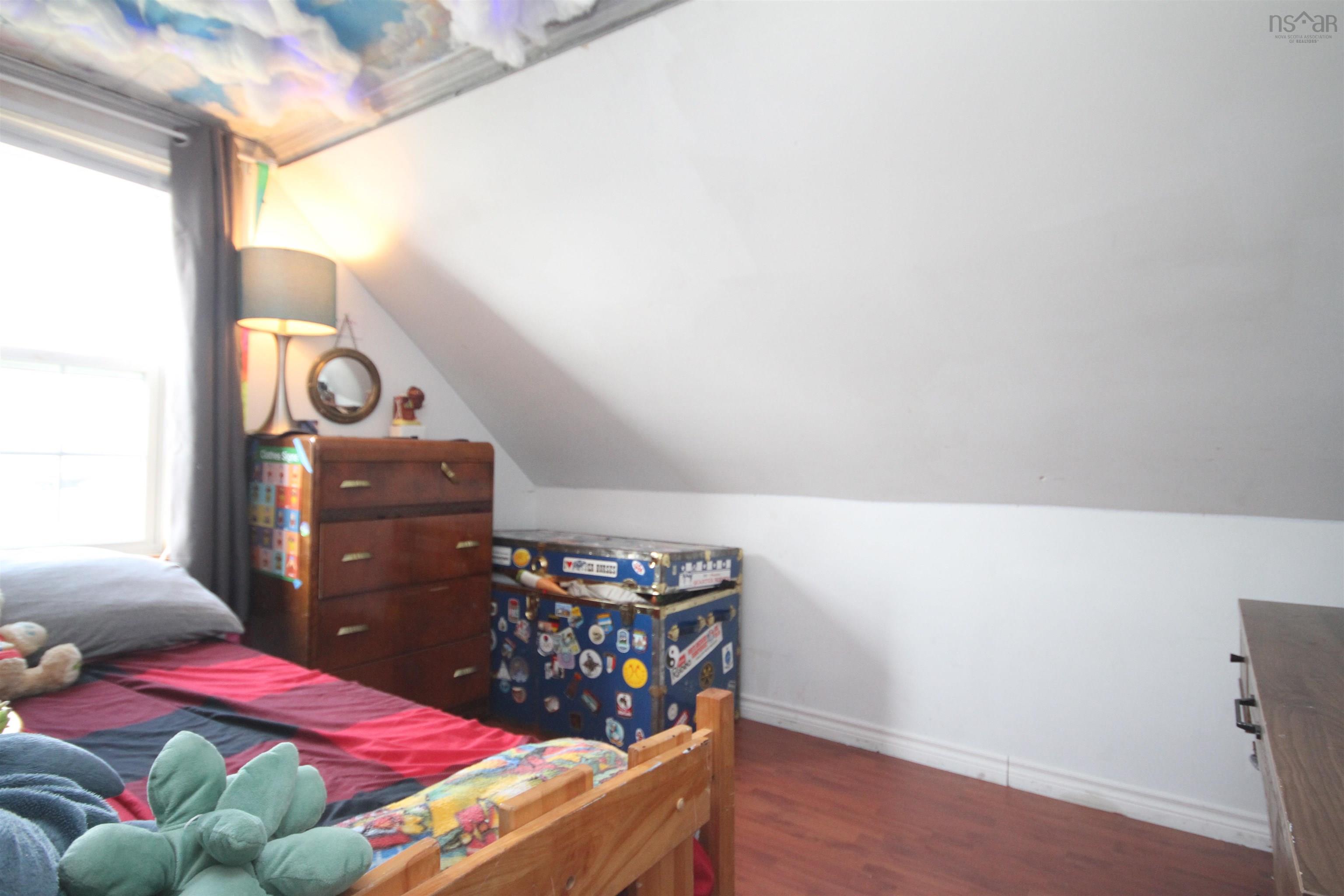 $165,000.00: 2804 Highway 320, Poulamon