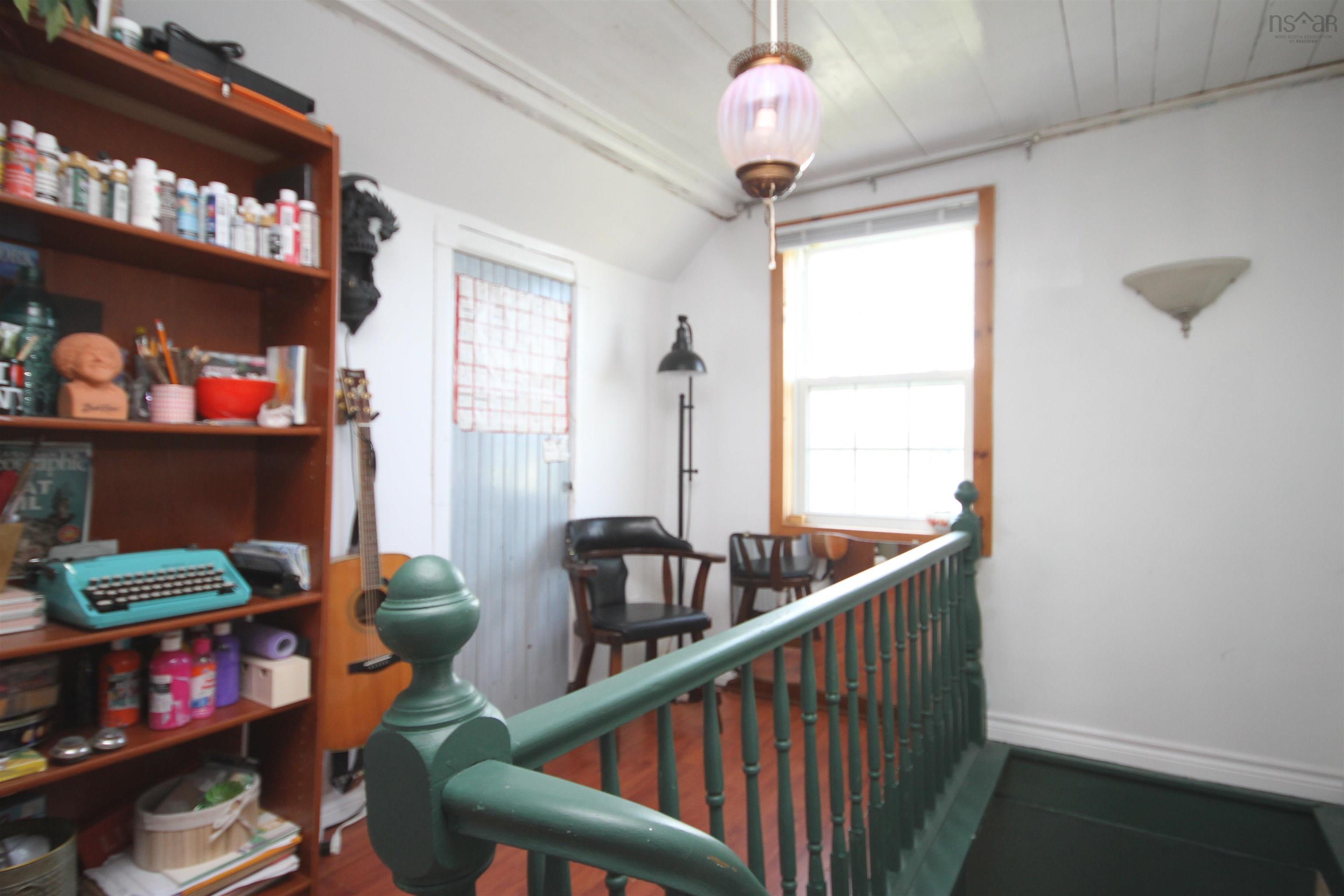 $165,000.00: 2804 Highway 320, Poulamon