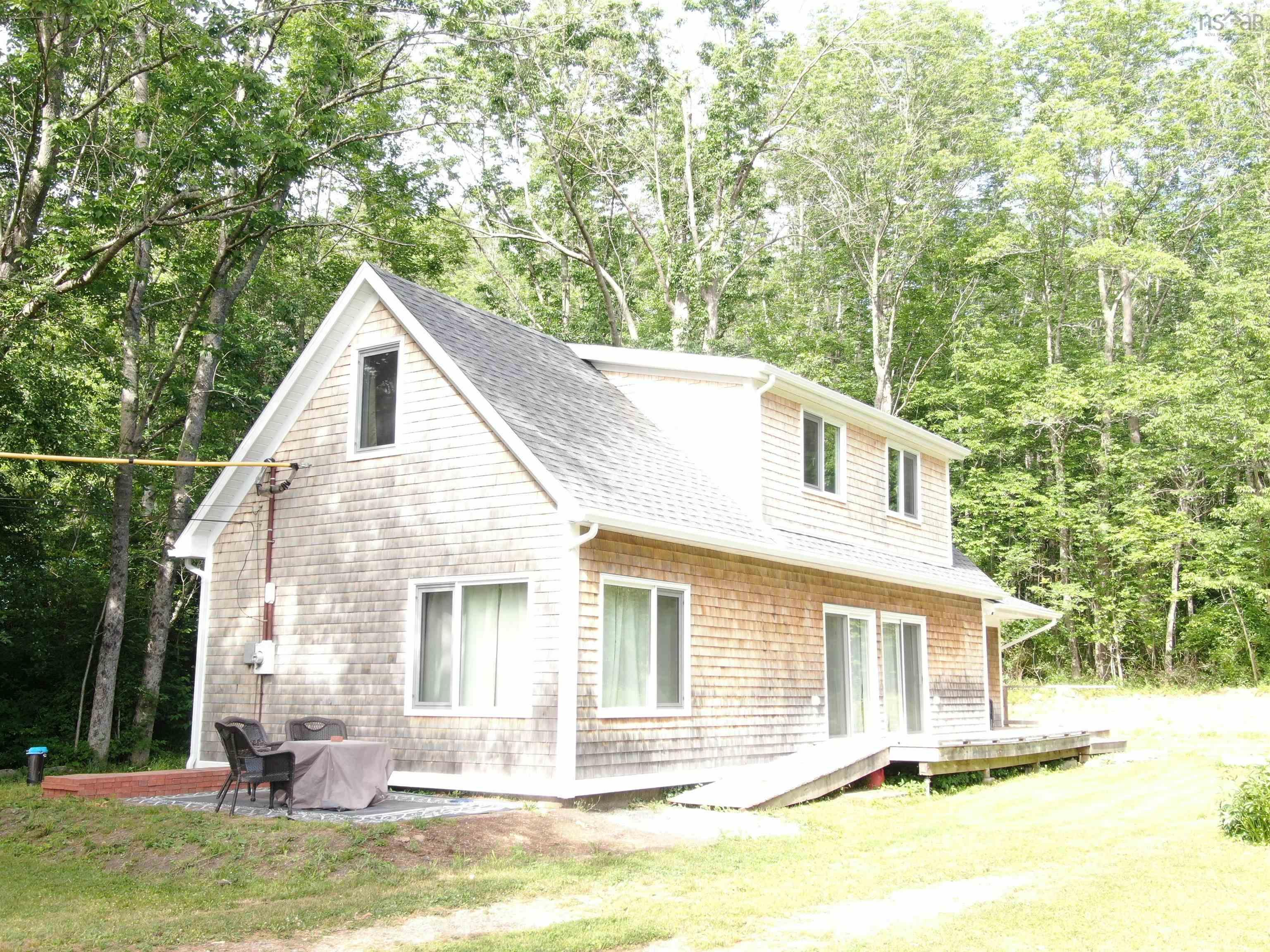$399,900.00: 6560 Highway 332, Upper Lahave