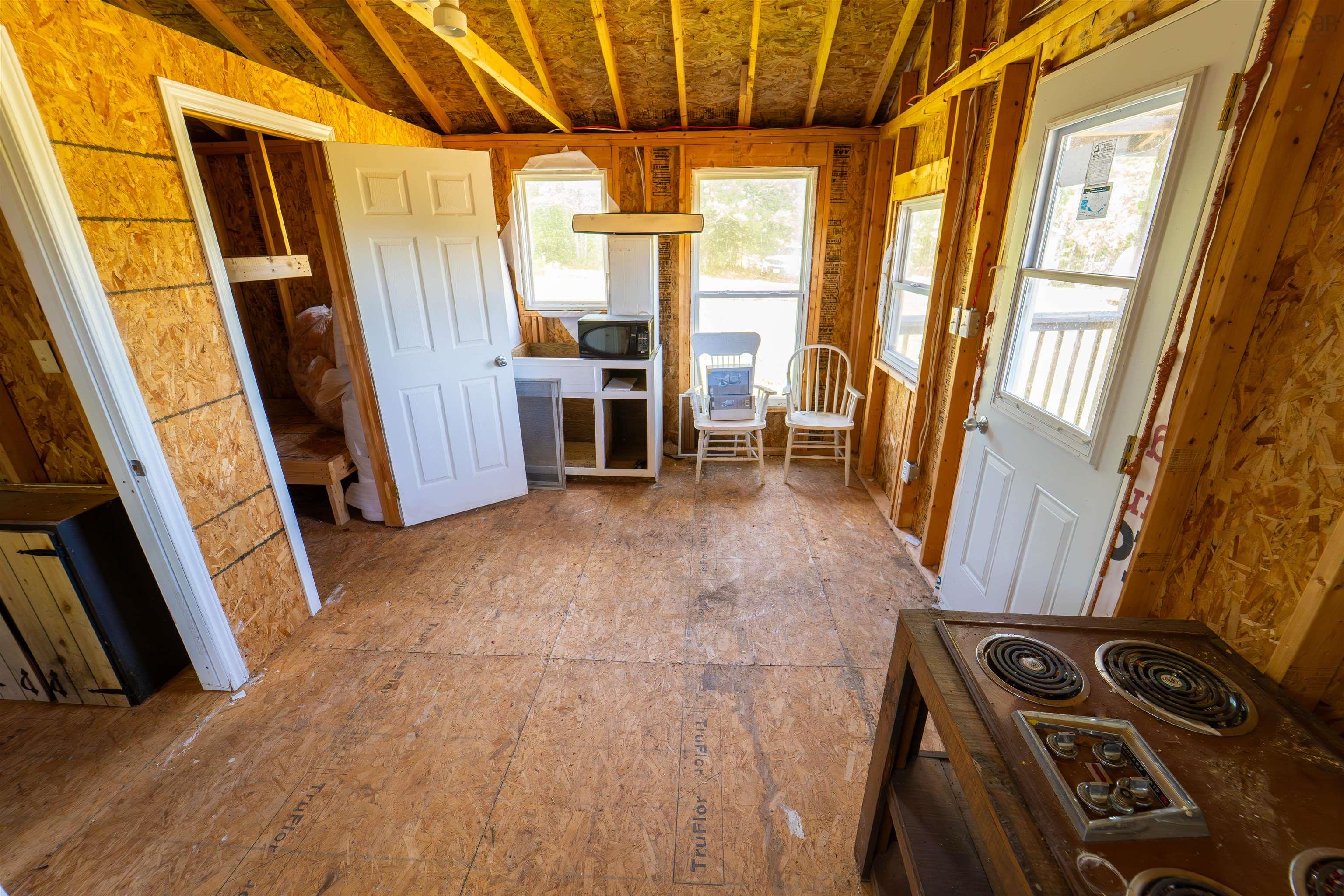 $295,900.00: 1286 Elderkin Road, Apple River