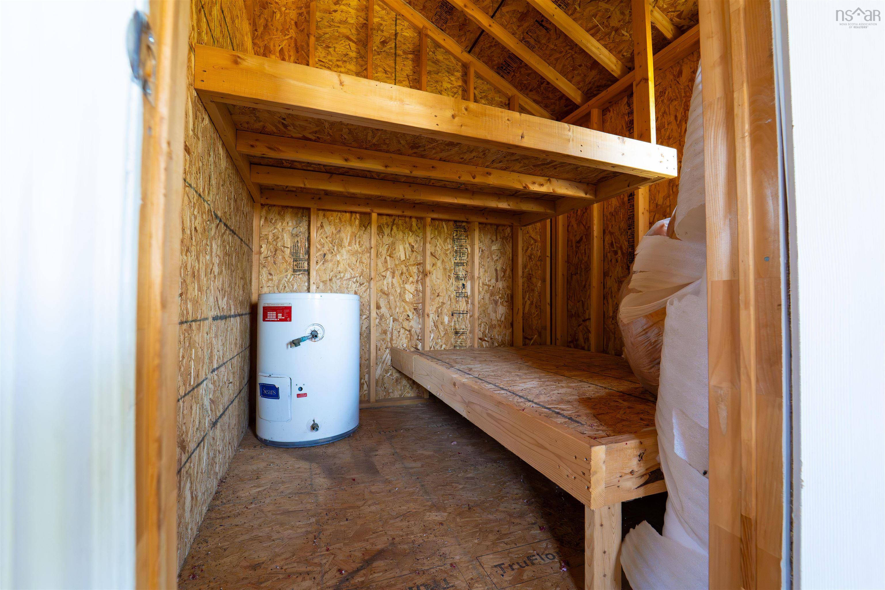 $295,900.00: 1286 Elderkin Road, Apple River