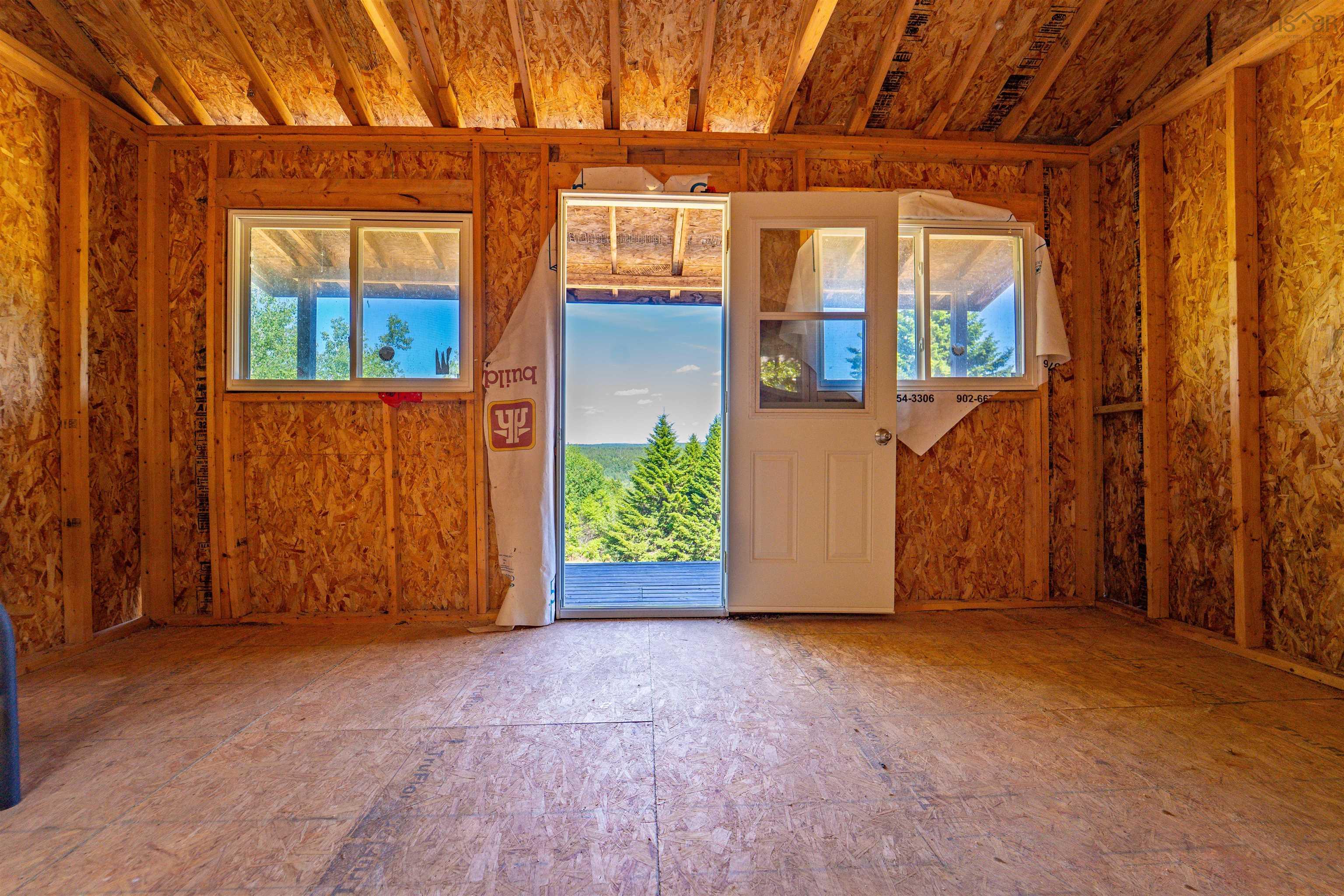 $295,900.00: 1286 Elderkin Road, Apple River