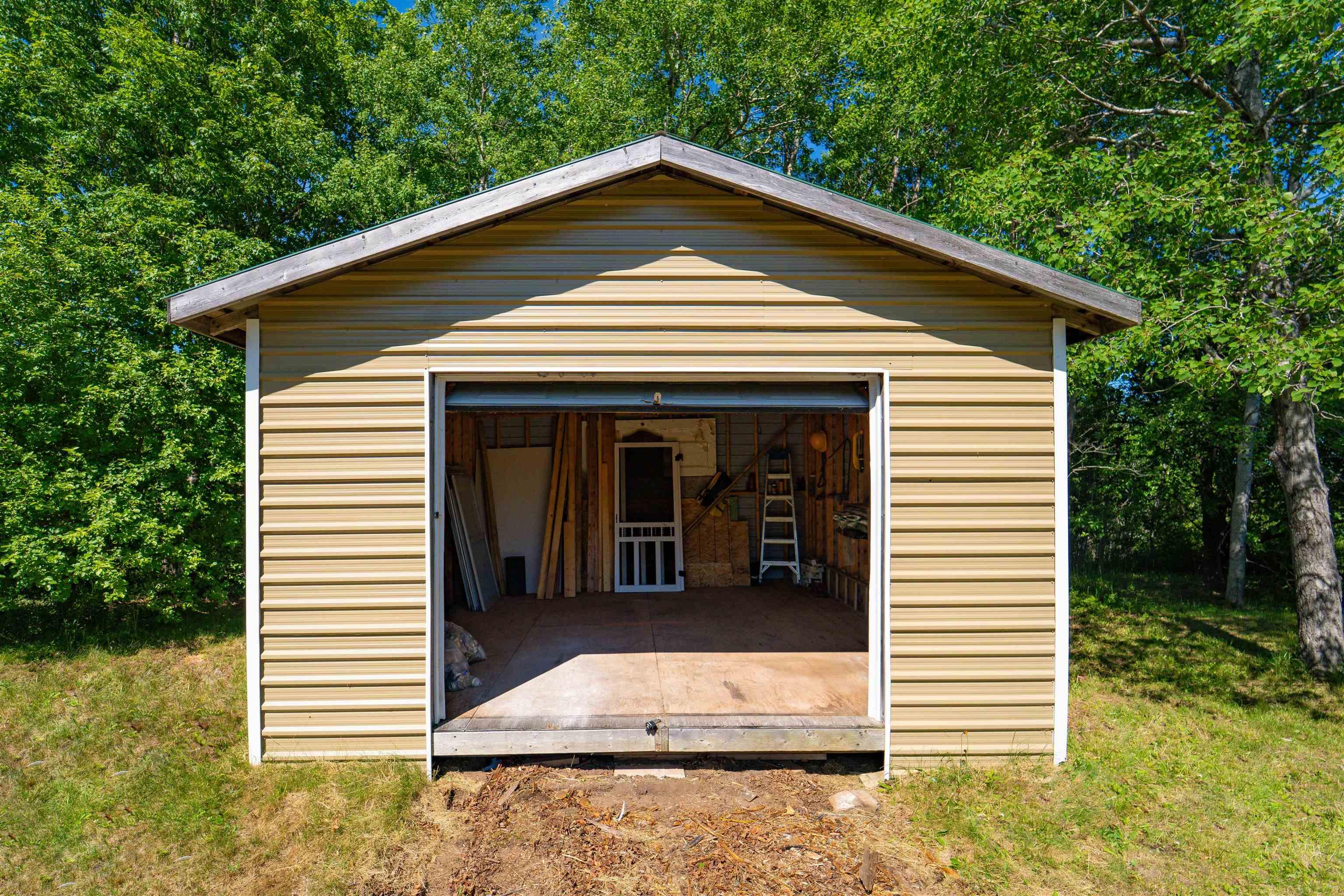 $295,900.00: 1286 Elderkin Road, Apple River