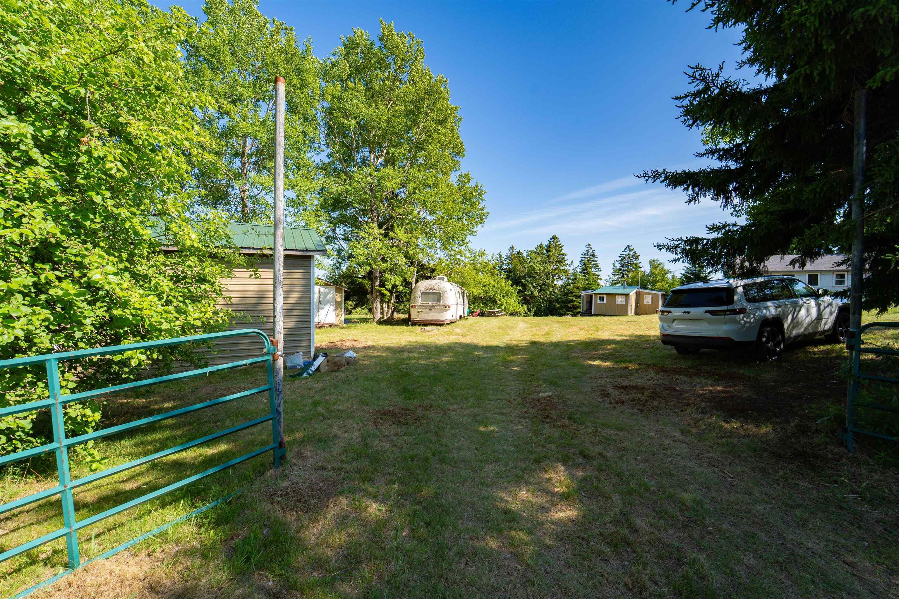 $295,900.00: 1286 Elderkin Road, Apple River