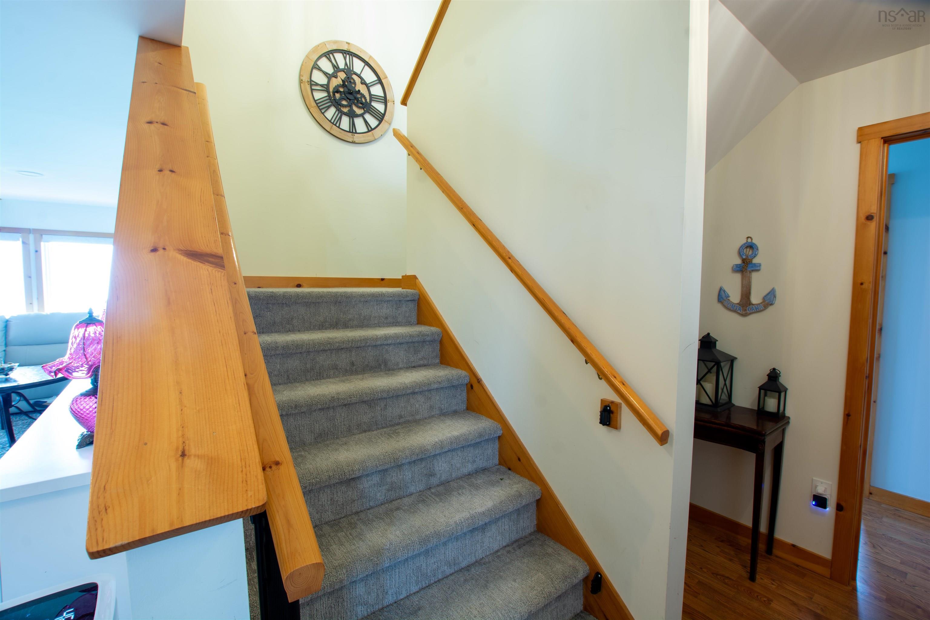 $1,079,000.00: 2435 Main Shore Road, Port Maitland