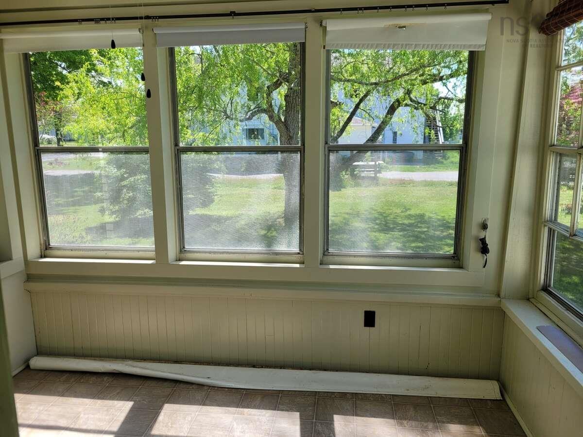 $200,000.00: 2515 Highway 1, Aylesford