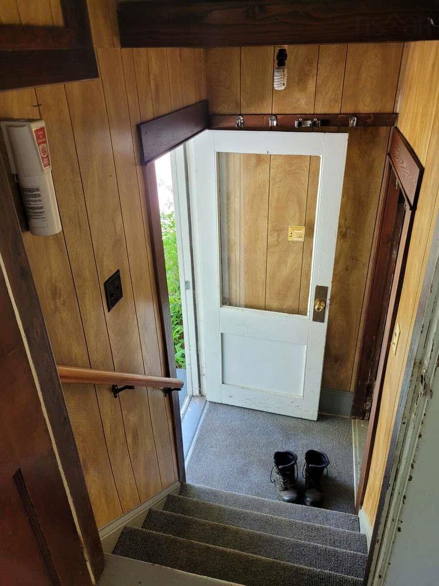 $200,000.00: 2515 Highway 1, Aylesford