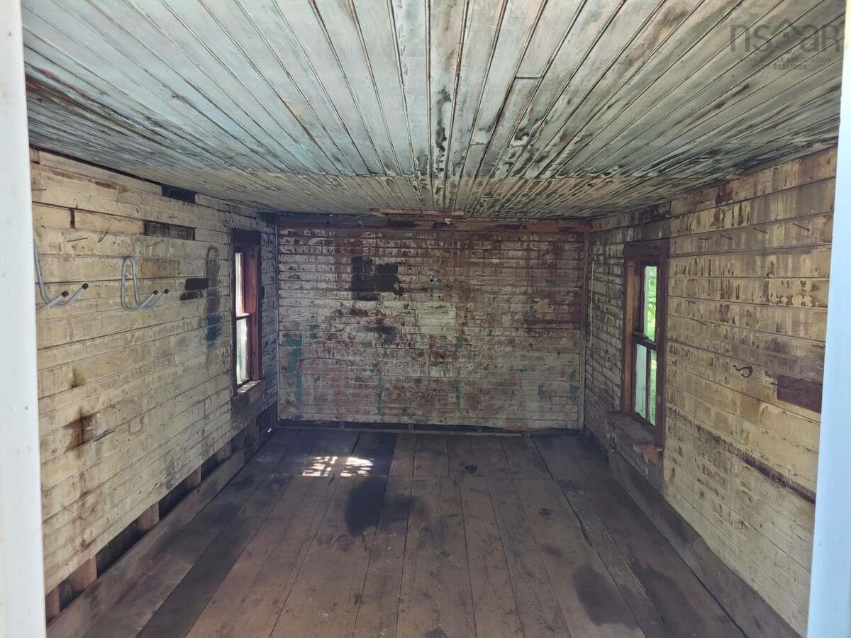 $200,000.00: 2515 Highway 1, Aylesford