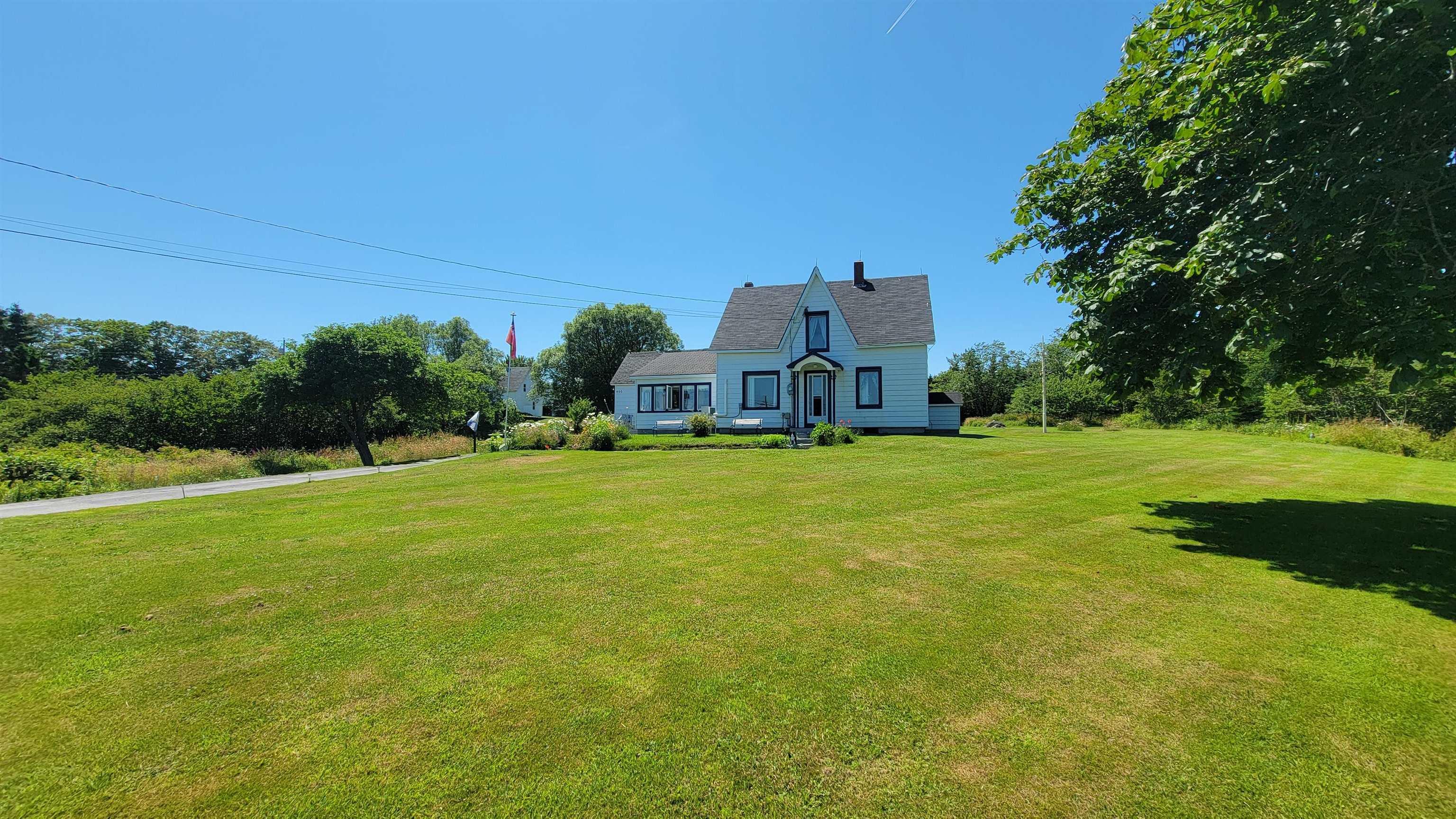 $350,000.00: 486 335 Highway, West Pubnico