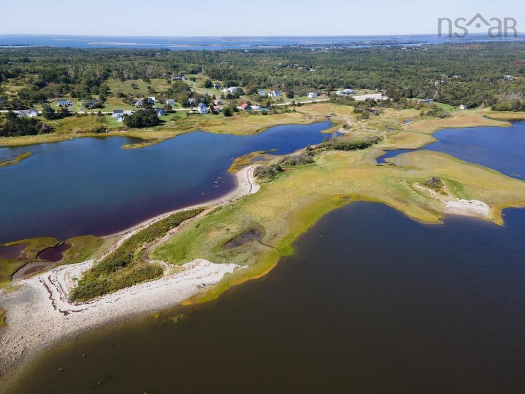 $350,000.00: 486 335 Highway, West Pubnico