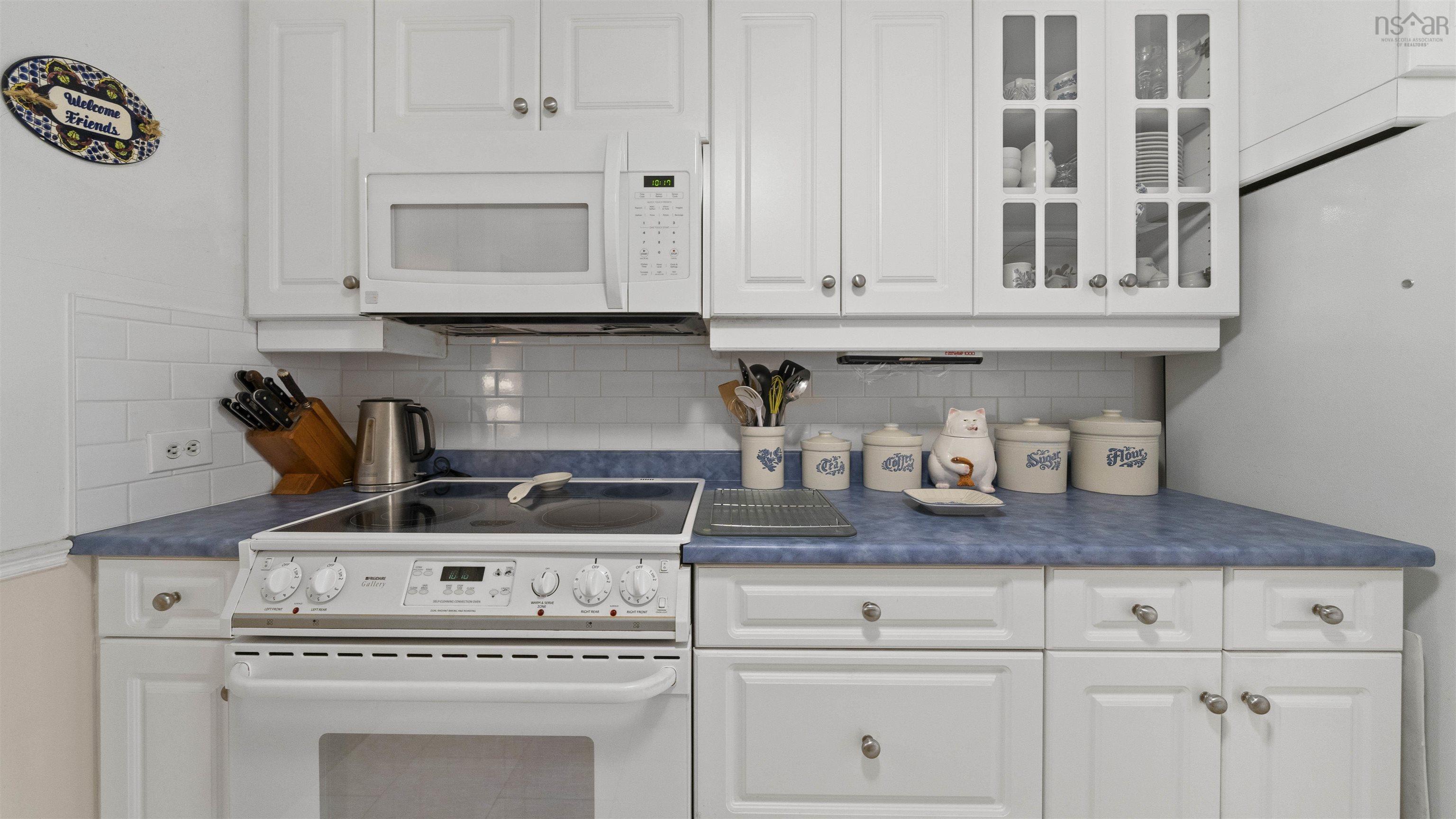 $479,900.00: 38 Garden Court Terrace, Dartmouth