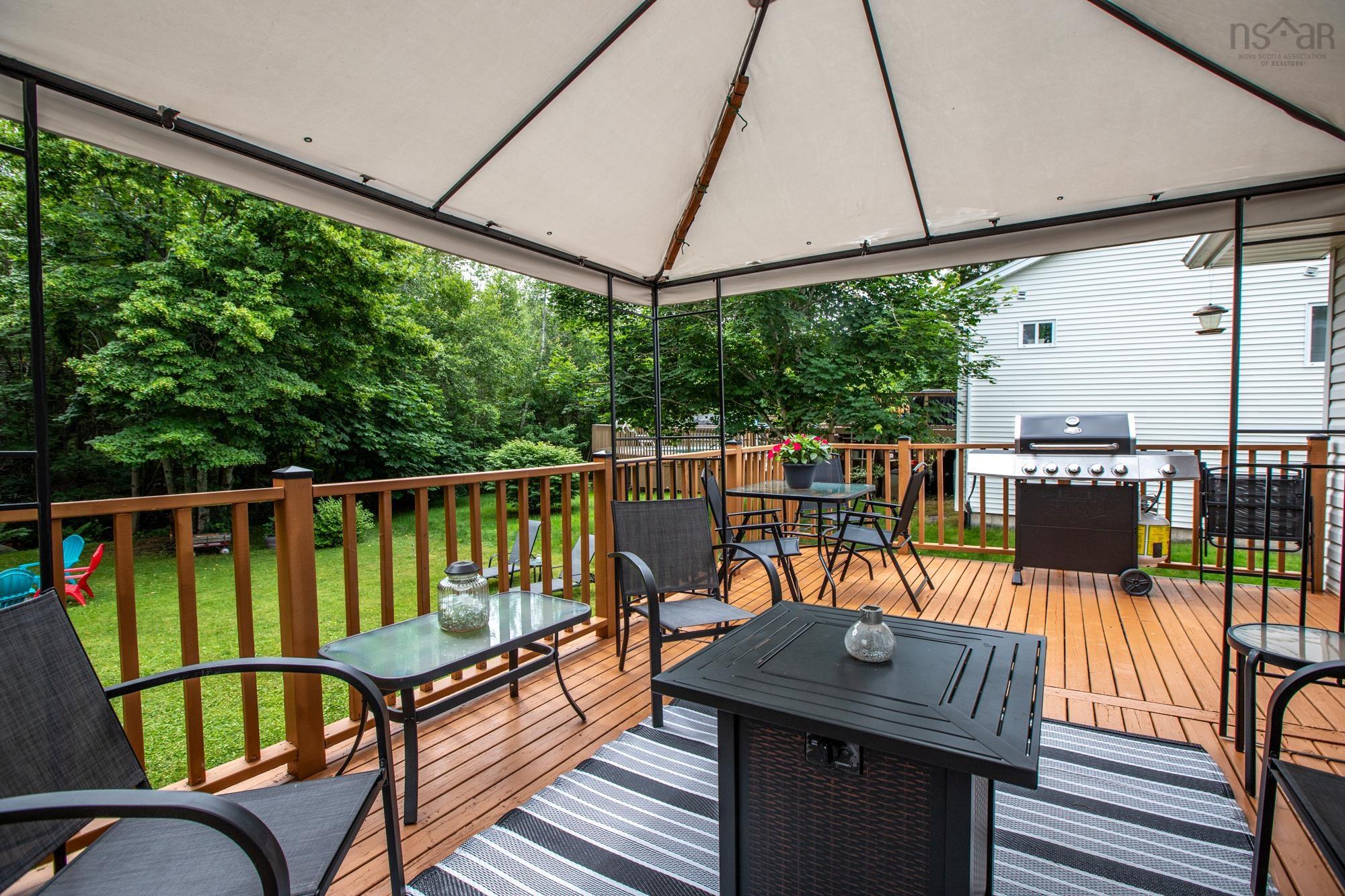 $489,900.00: 245 Springfield Lake Road, Middle Sackville