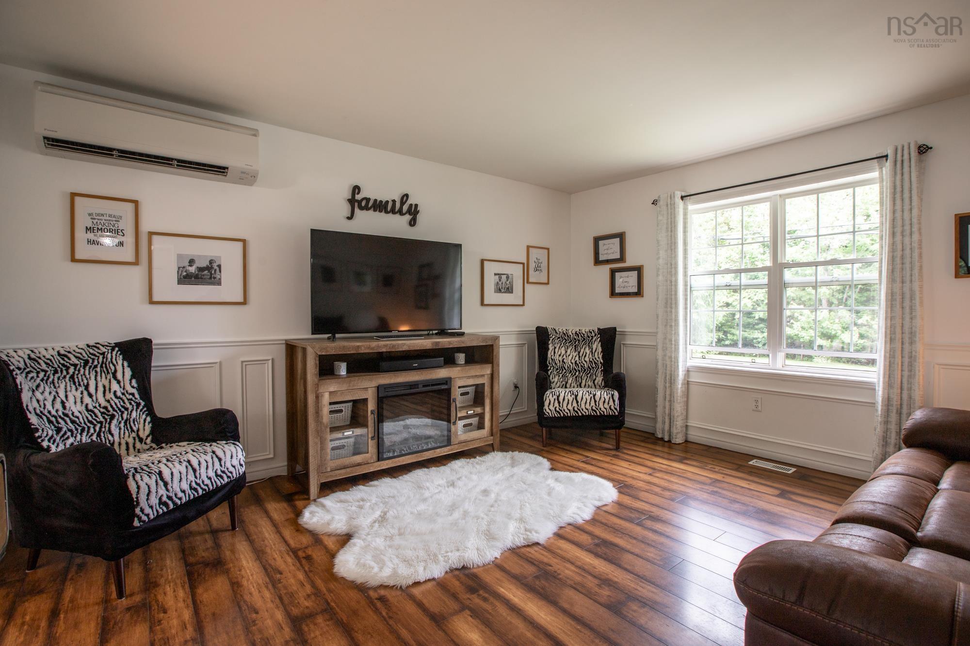 $489,900.00: 245 Springfield Lake Road, Middle Sackville