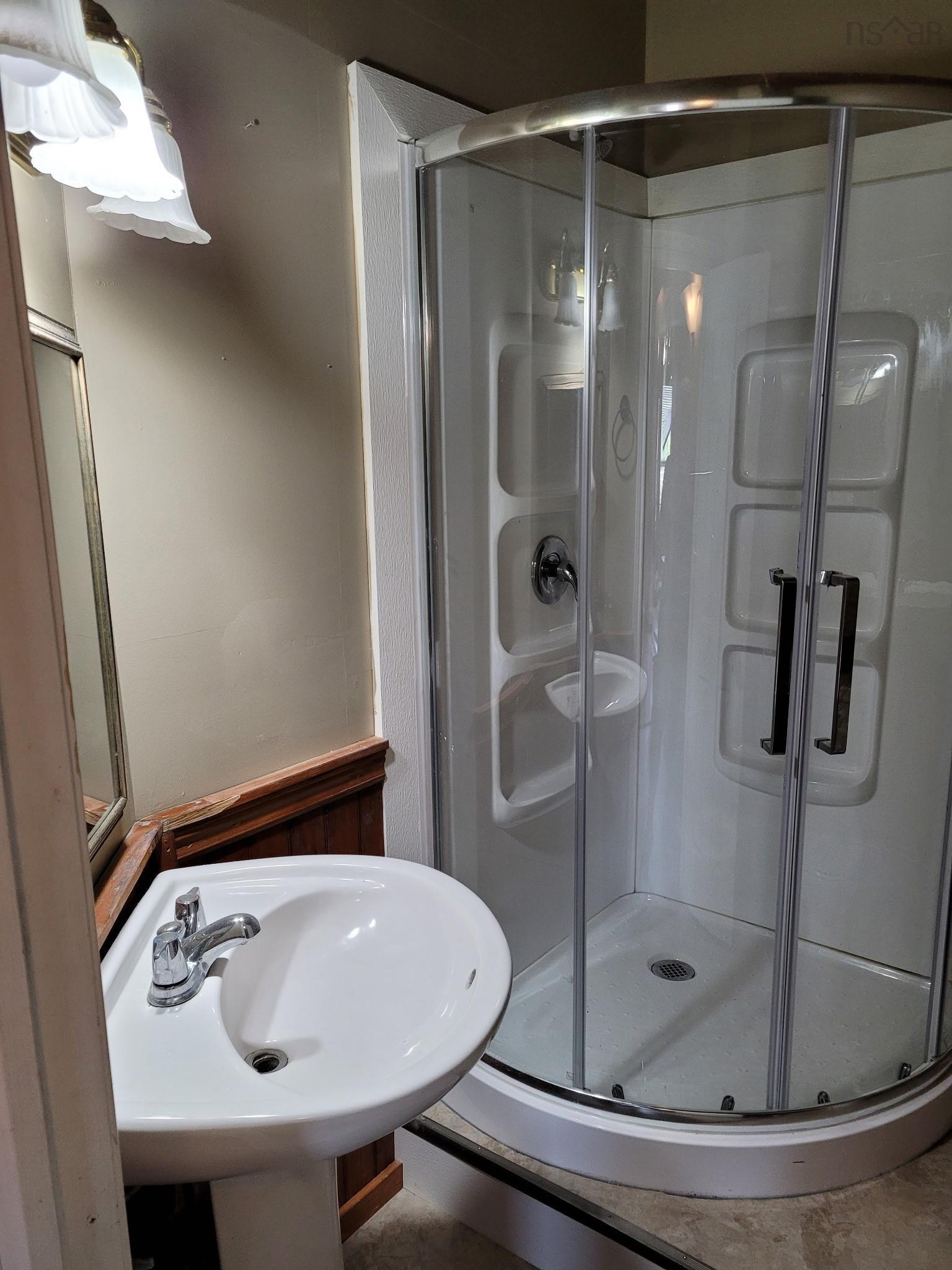 $374,900.00: 59 Pleasant Street, Bridgewater