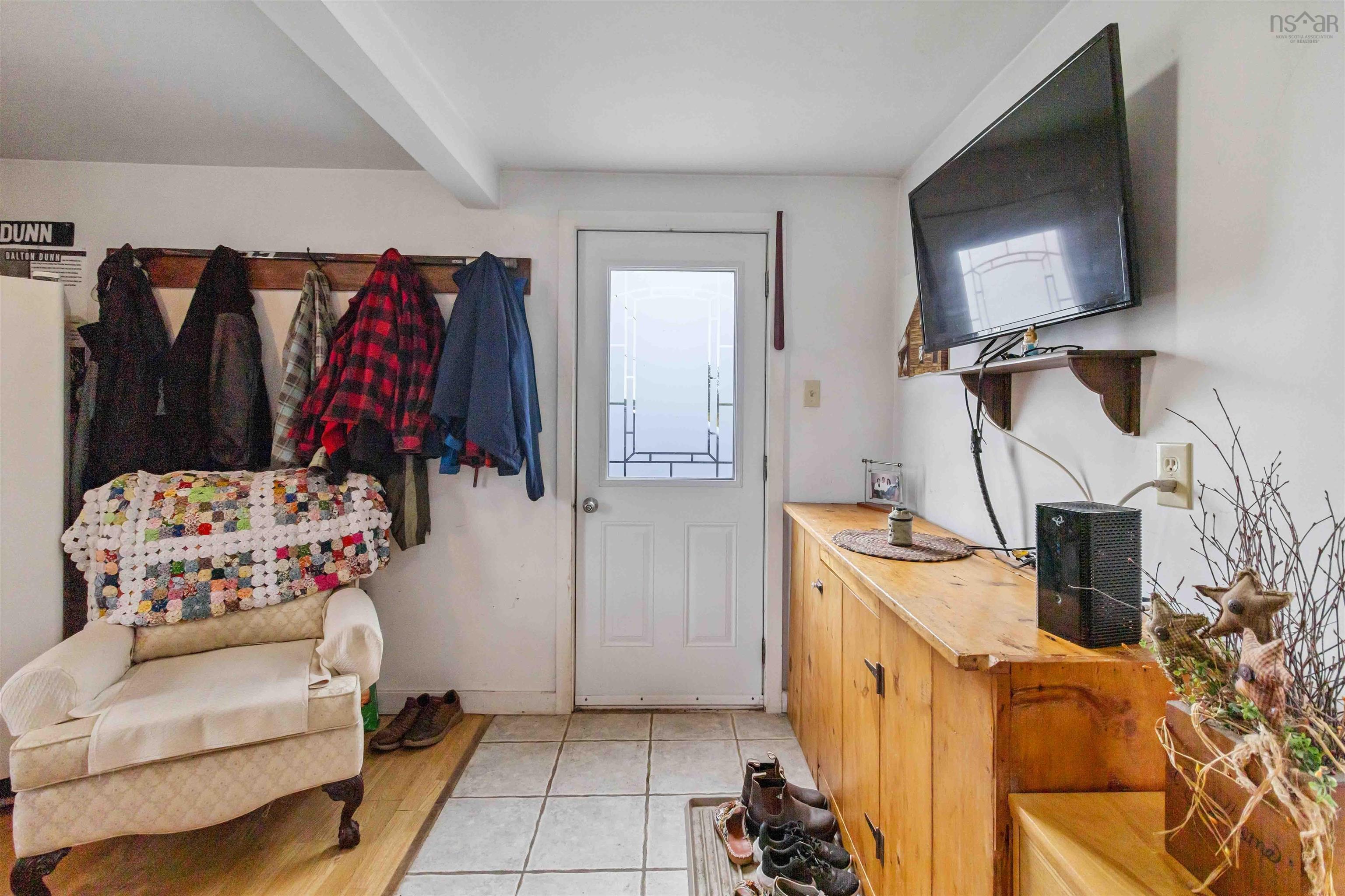 $599,900.00: 417 Penney Road, Upper Northfield