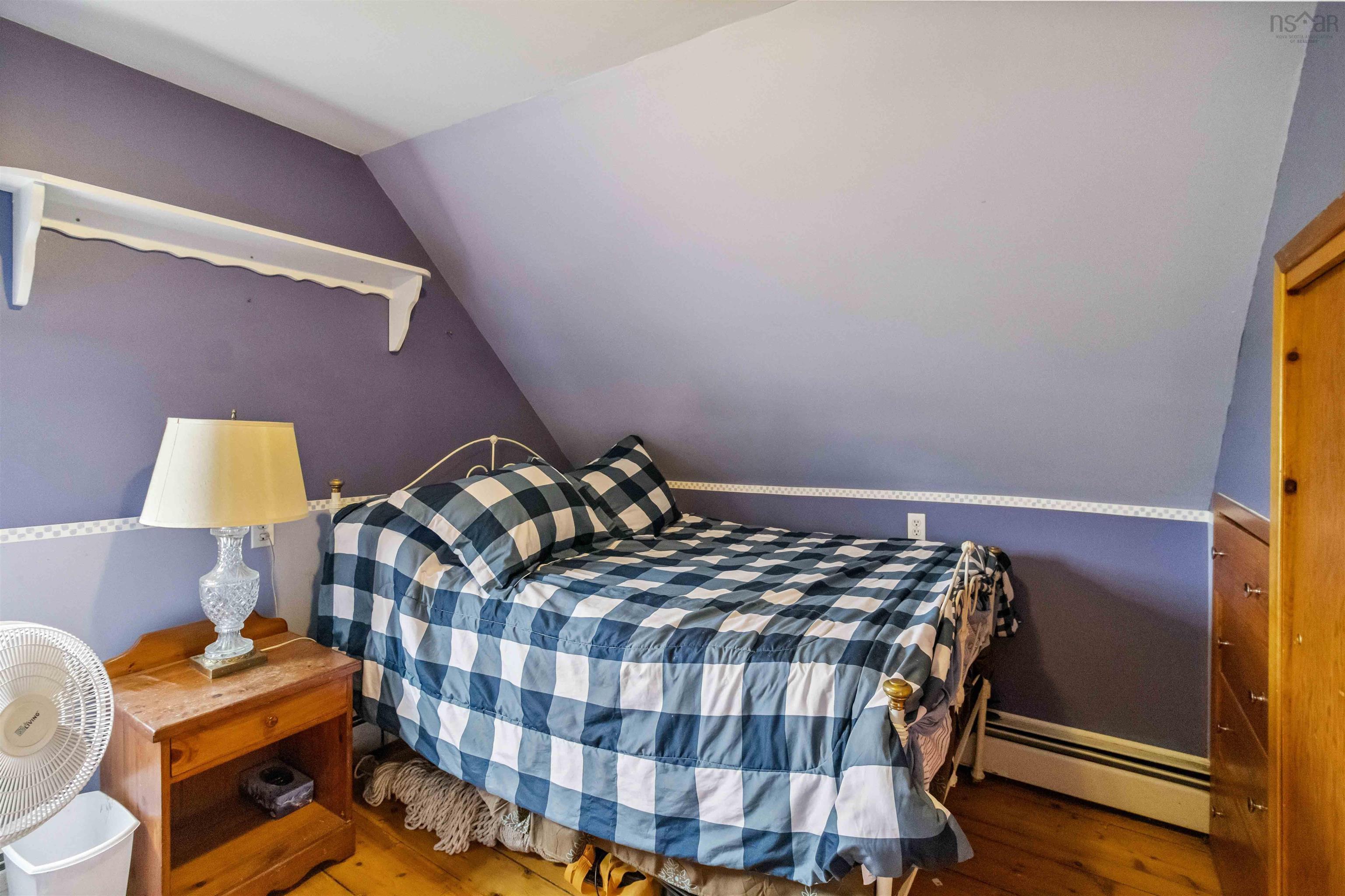 $639,900.00: 417 Penney Road, Upper Northfield