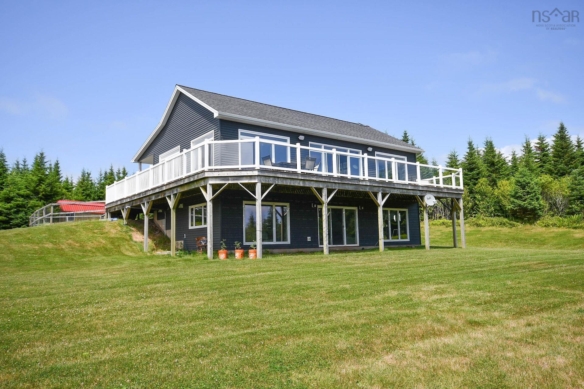 $599,500.00: 54 Old Trunk Road, Oyster Pond