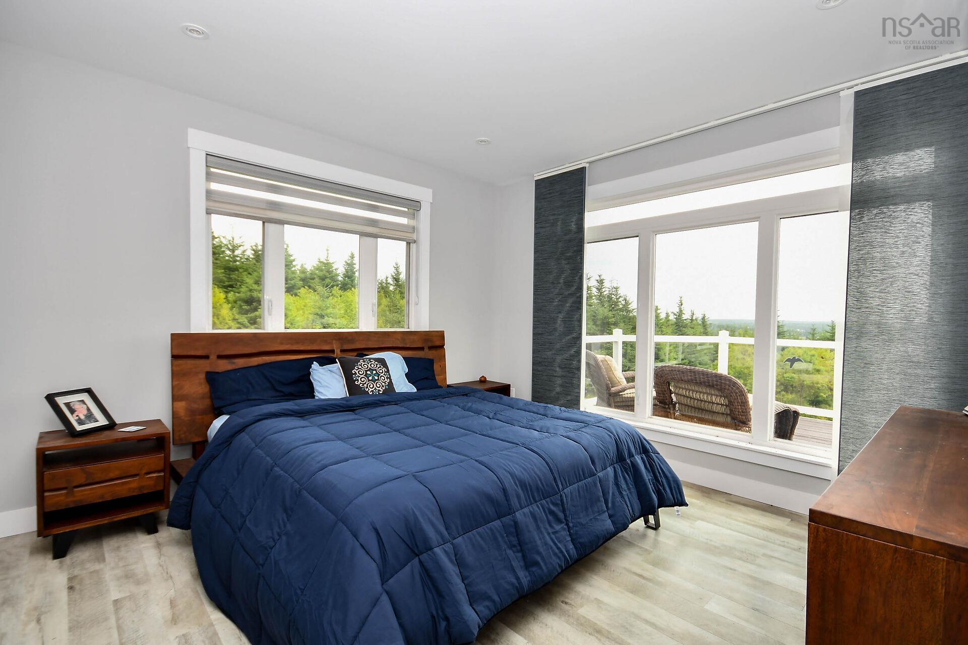 $599,500.00: 54 Old Trunk Road, Oyster Pond