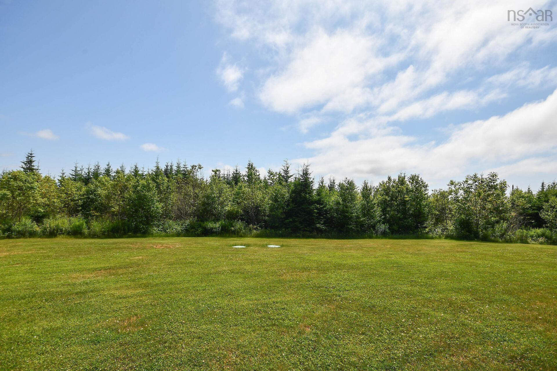 $599,500.00: 54 Old Trunk Road, Oyster Pond