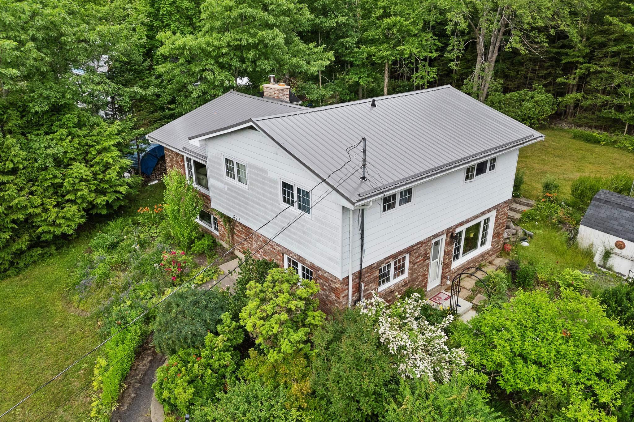 $599,900.00: 576 Lakeview Avenue, Middle Sackville