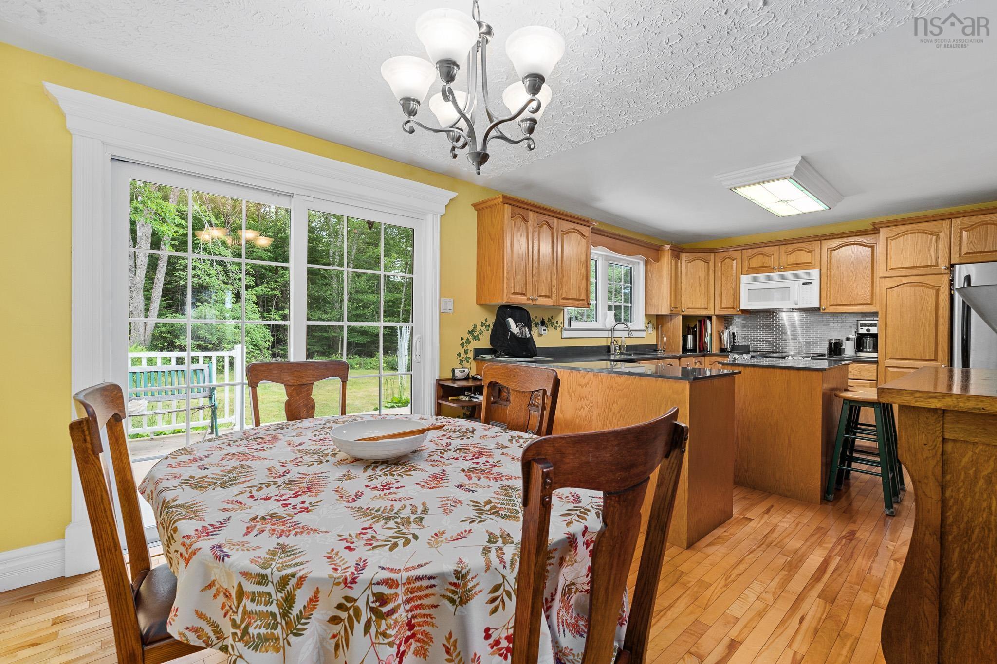 $599,900.00: 576 Lakeview Avenue, Middle Sackville