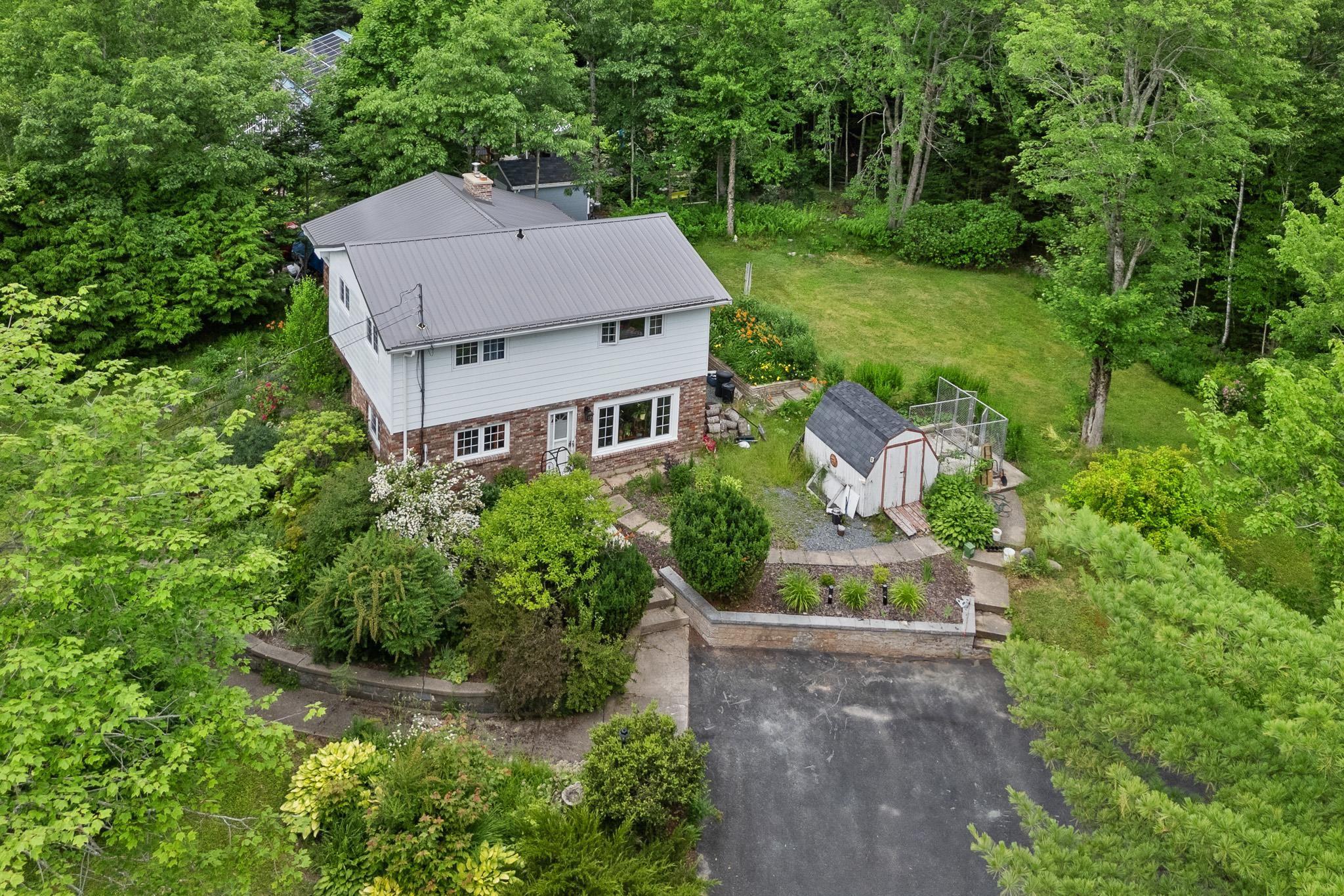 $599,900.00: 576 Lakeview Avenue, Middle Sackville