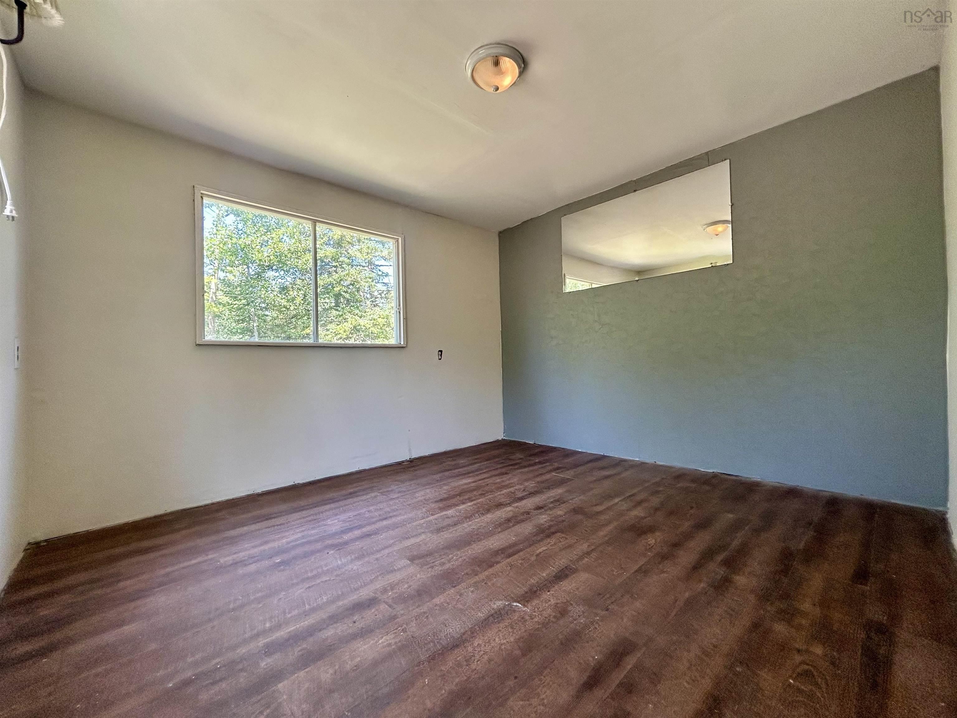 $84,900.00: 4452 East River East Side Road, Plymouth