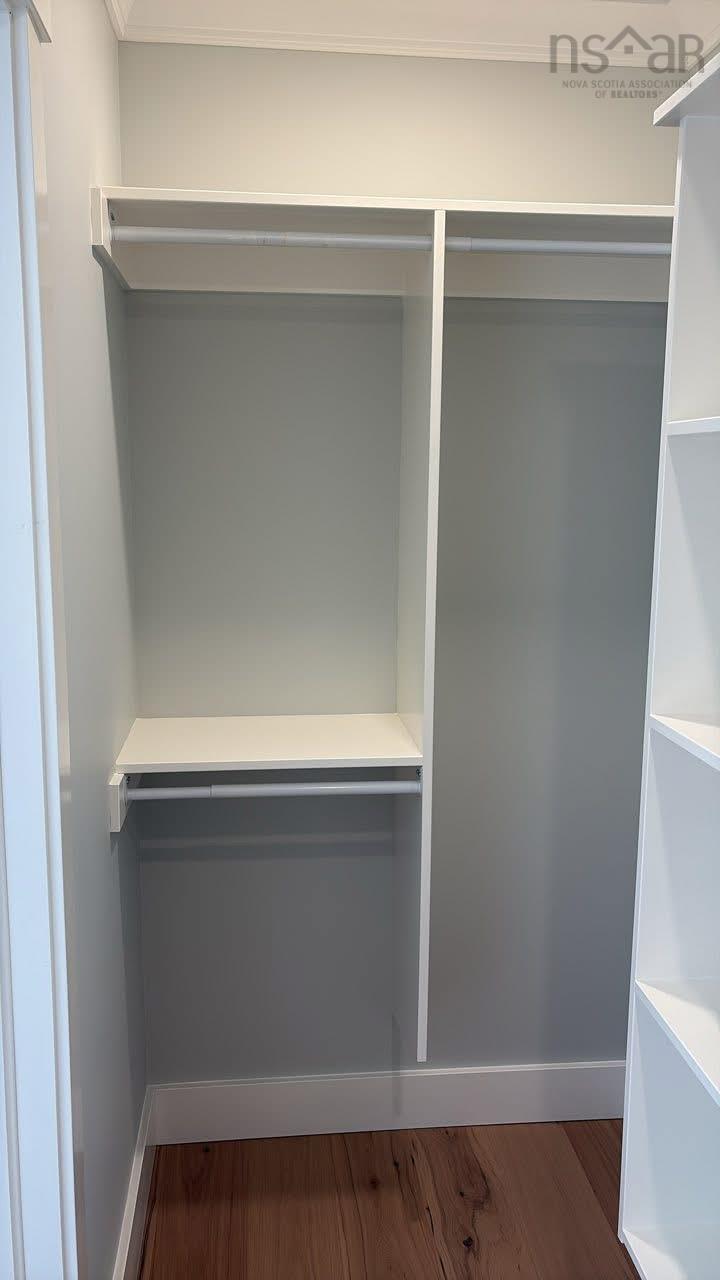 $579,000.00: 381 GLEN ALLAN Drive, Bridgewater