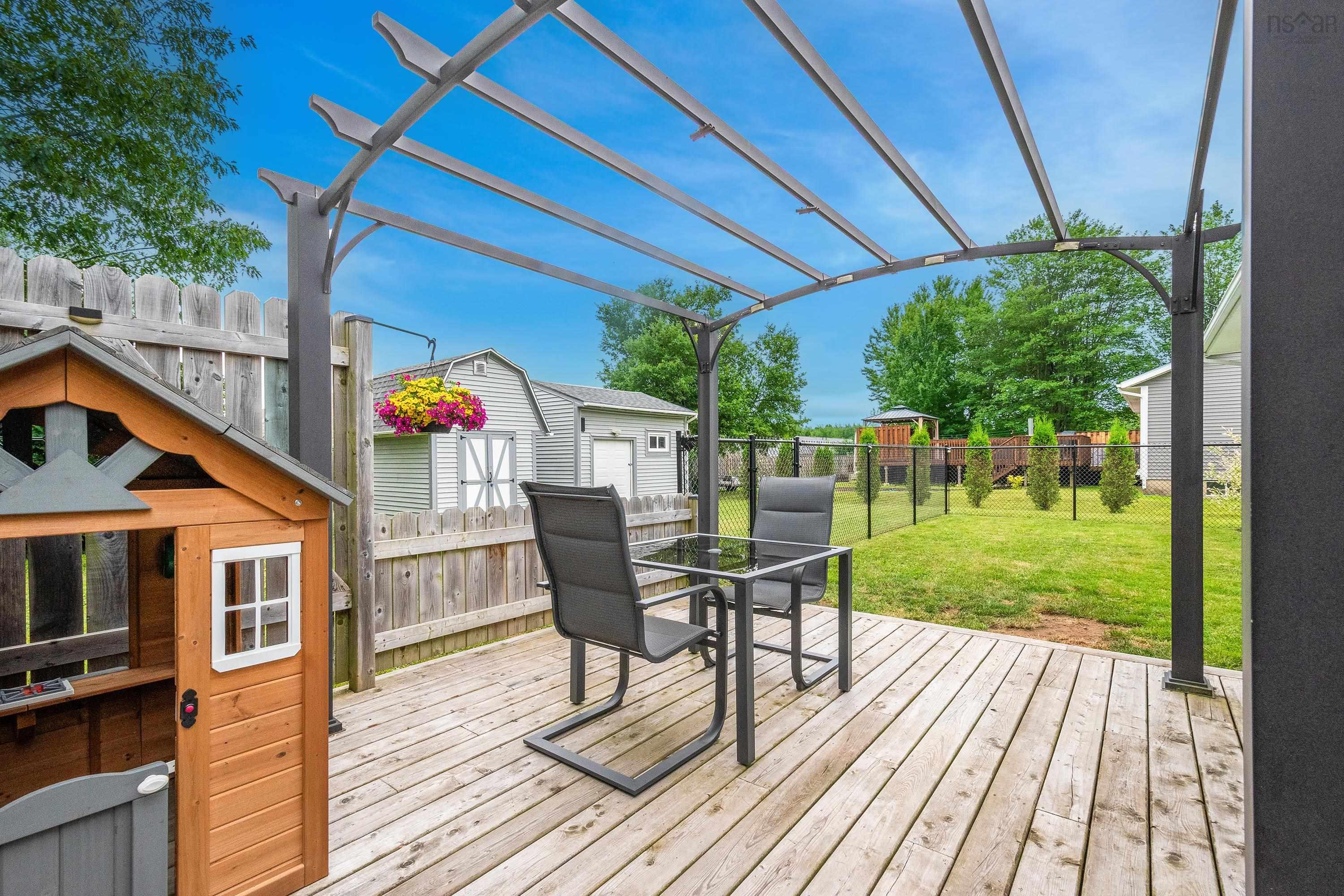 $438,000.00: 10 Bezanson Drive, Berwick