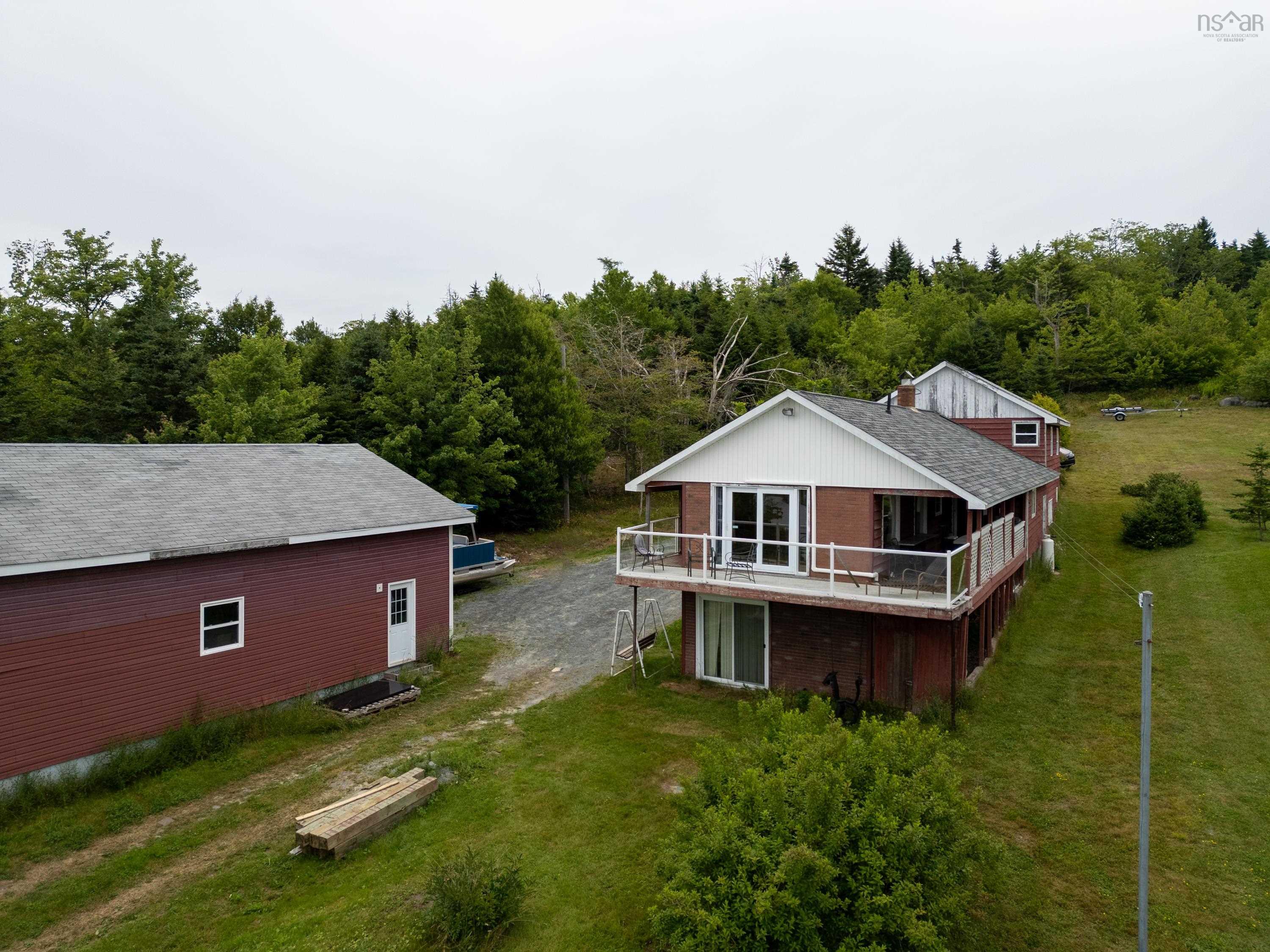 $459,900.00: 130 Whisper Ridge, Porters Lake