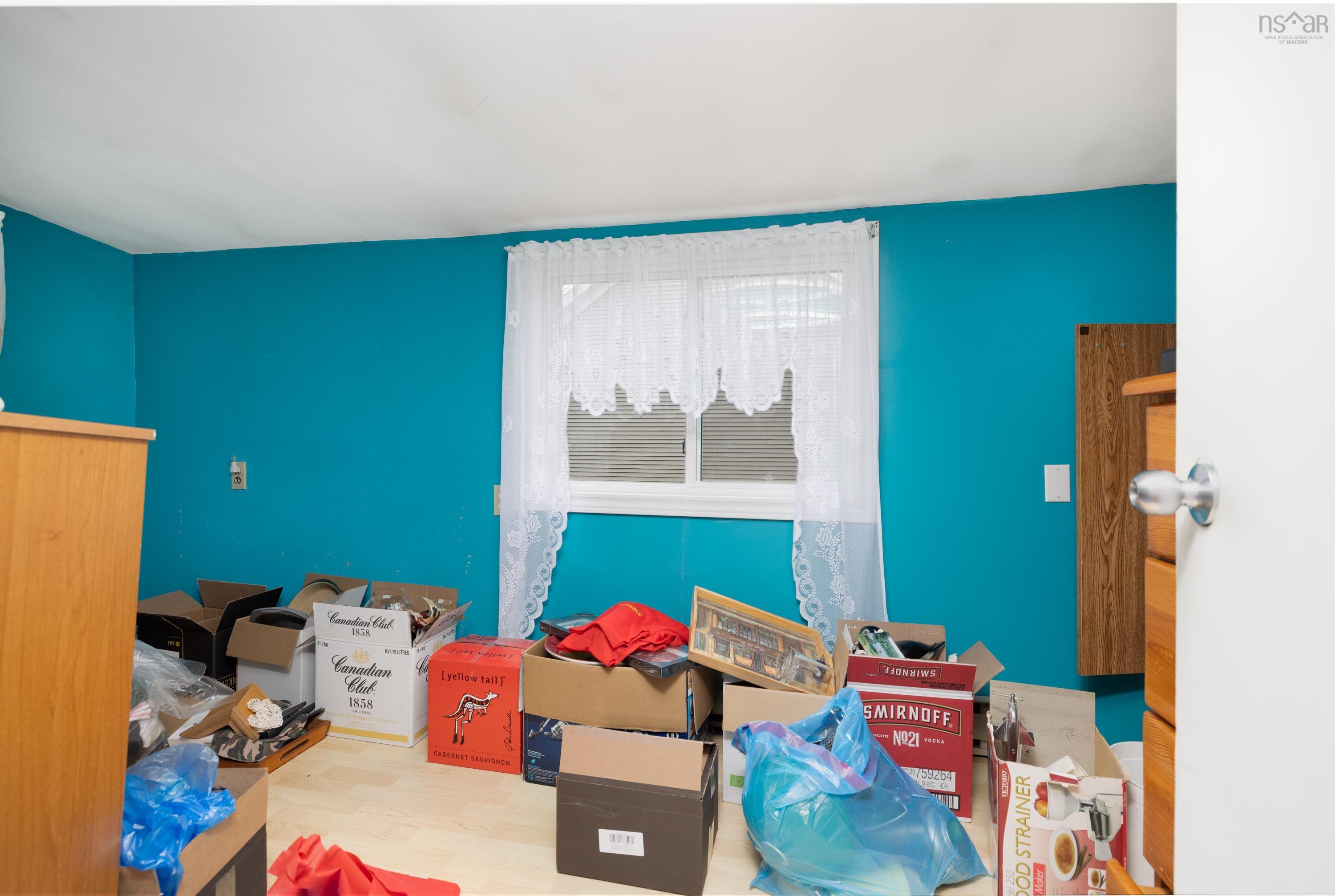 $459,900.00: 130 Whisper Ridge, Porters Lake