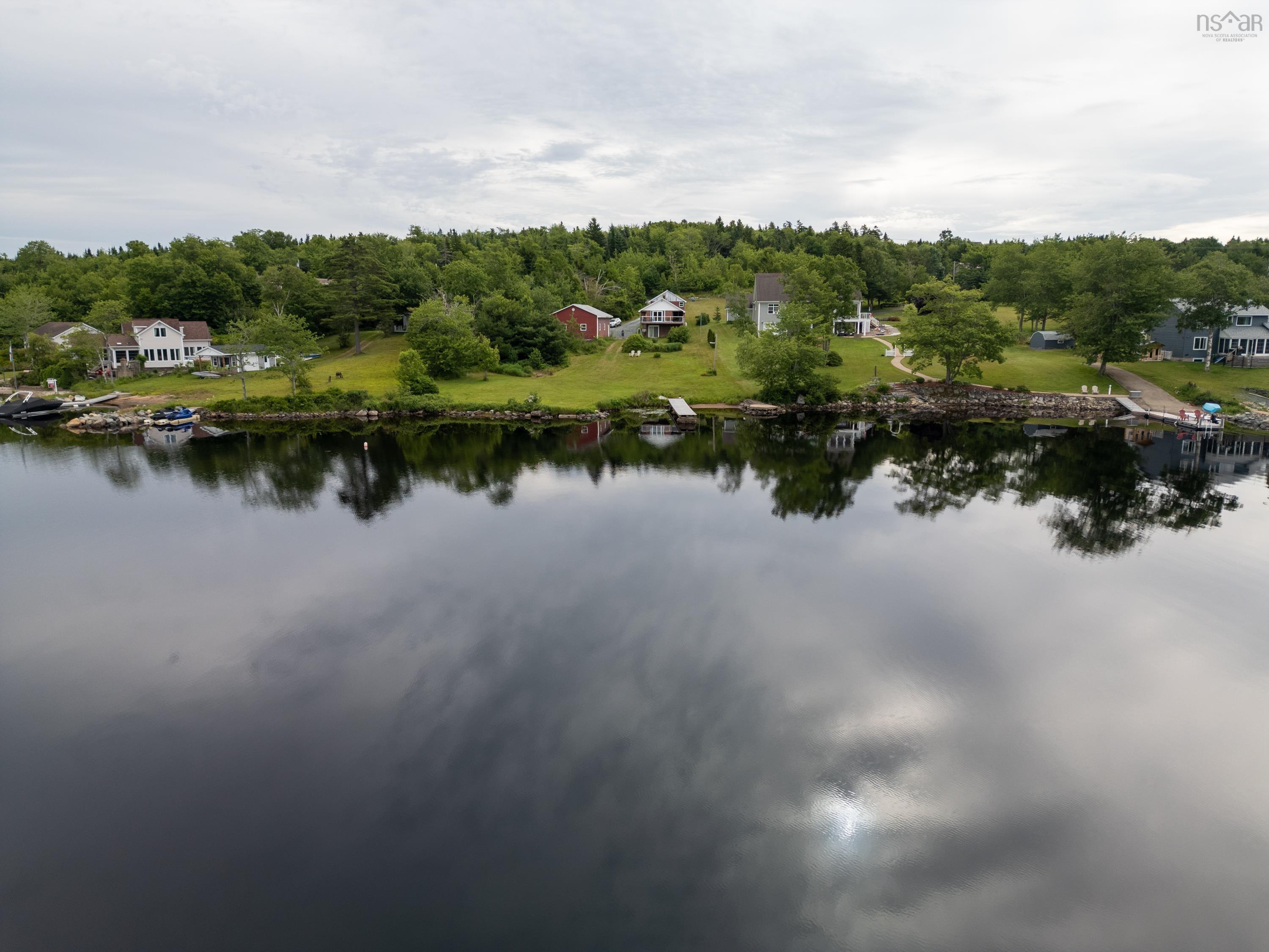 $459,900.00: 130 Whisper Ridge, Porters Lake