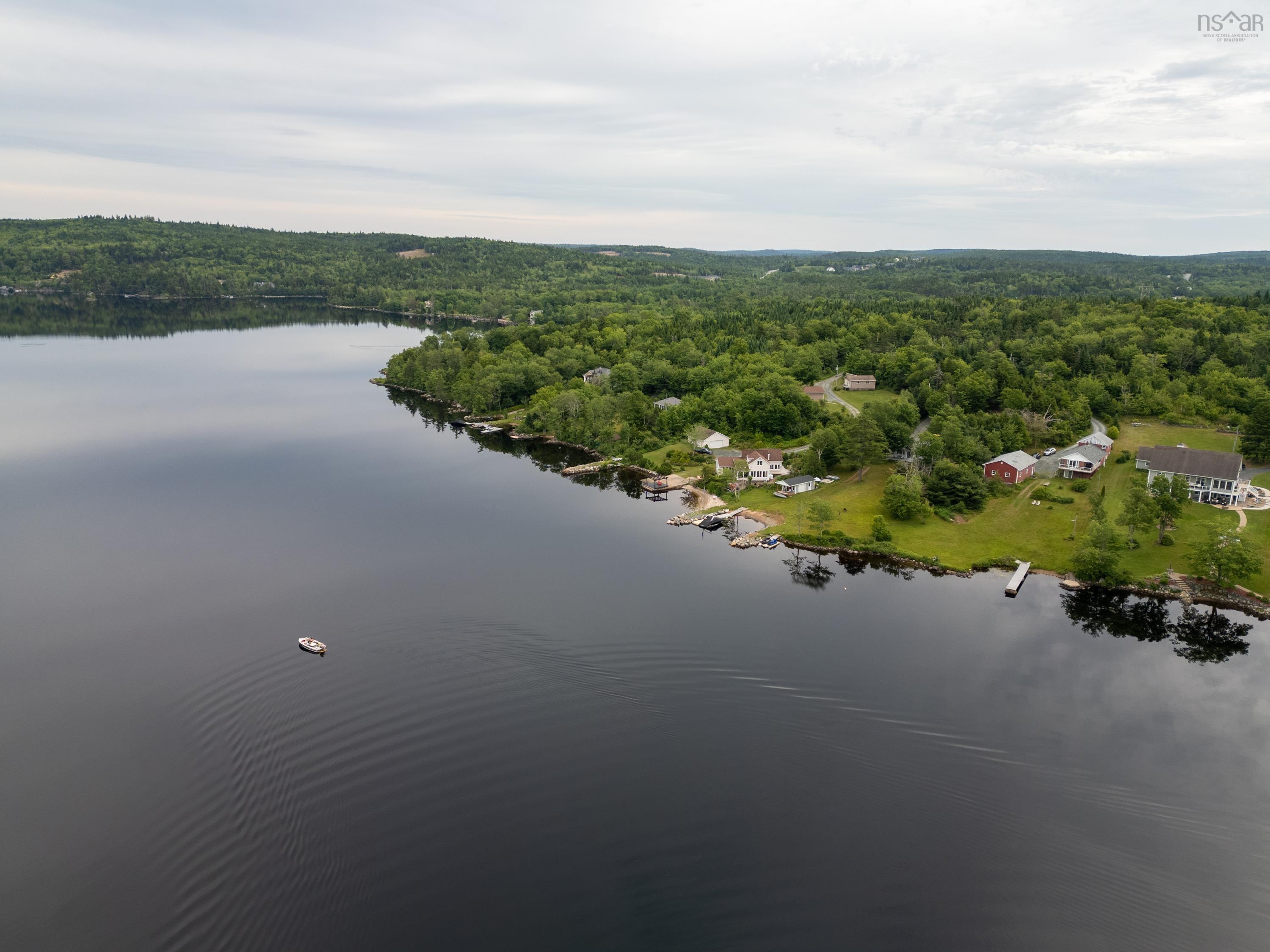 $459,900.00: 130 Whisper Ridge, Porters Lake