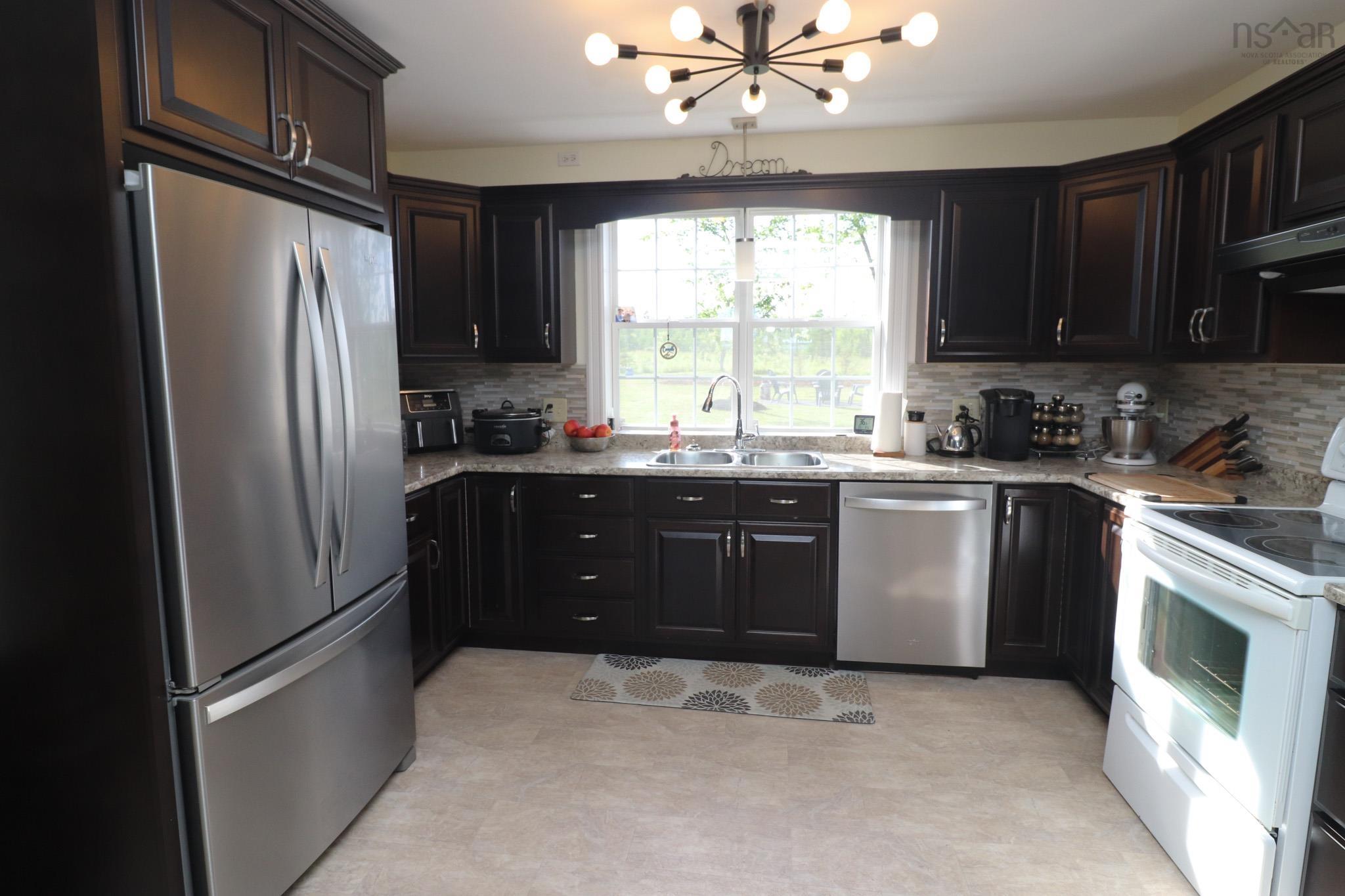 $669,900.00: 1517 PICTOU Road, East Mountain