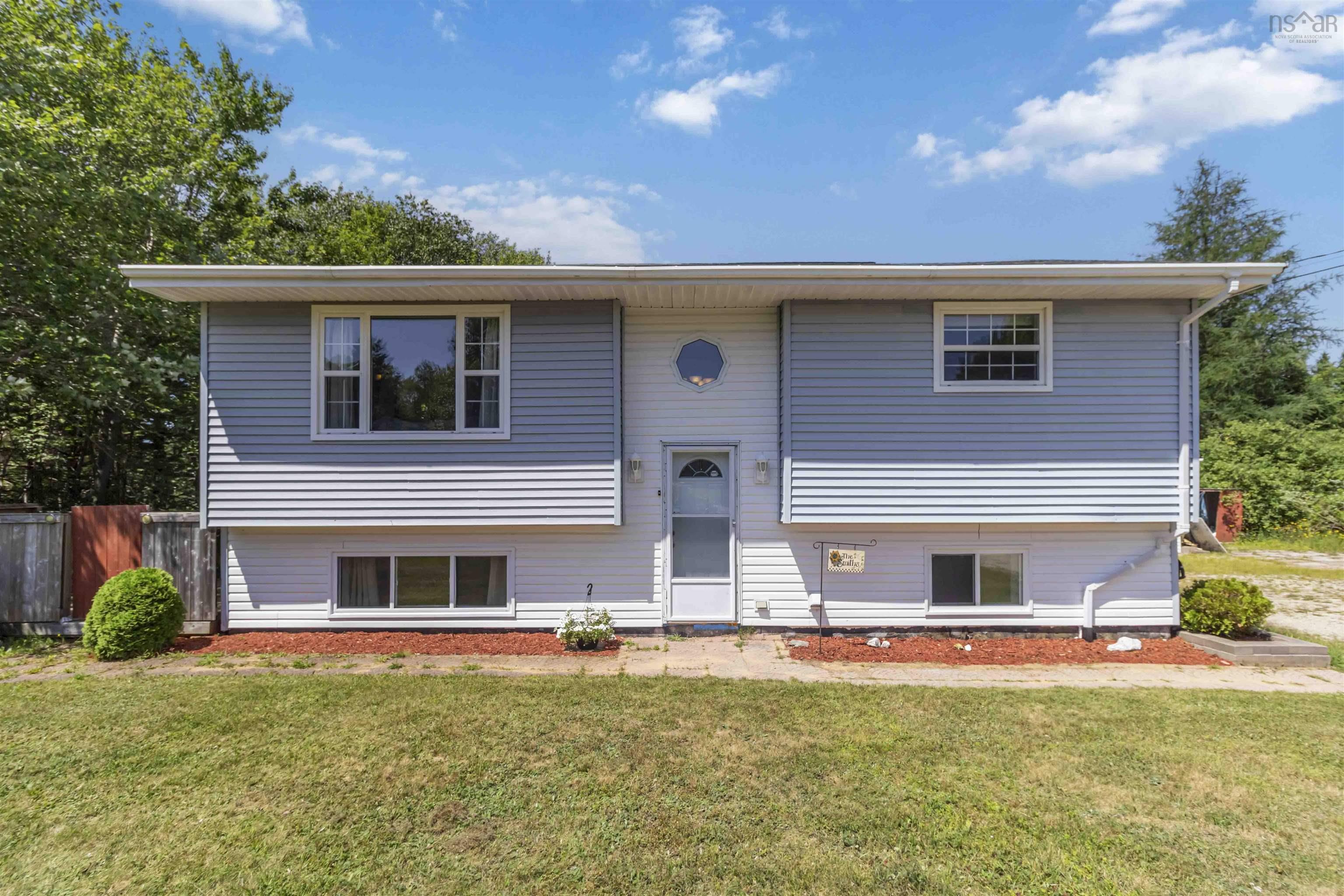 $429,900.00: 473 Highway 12, Chester Basin