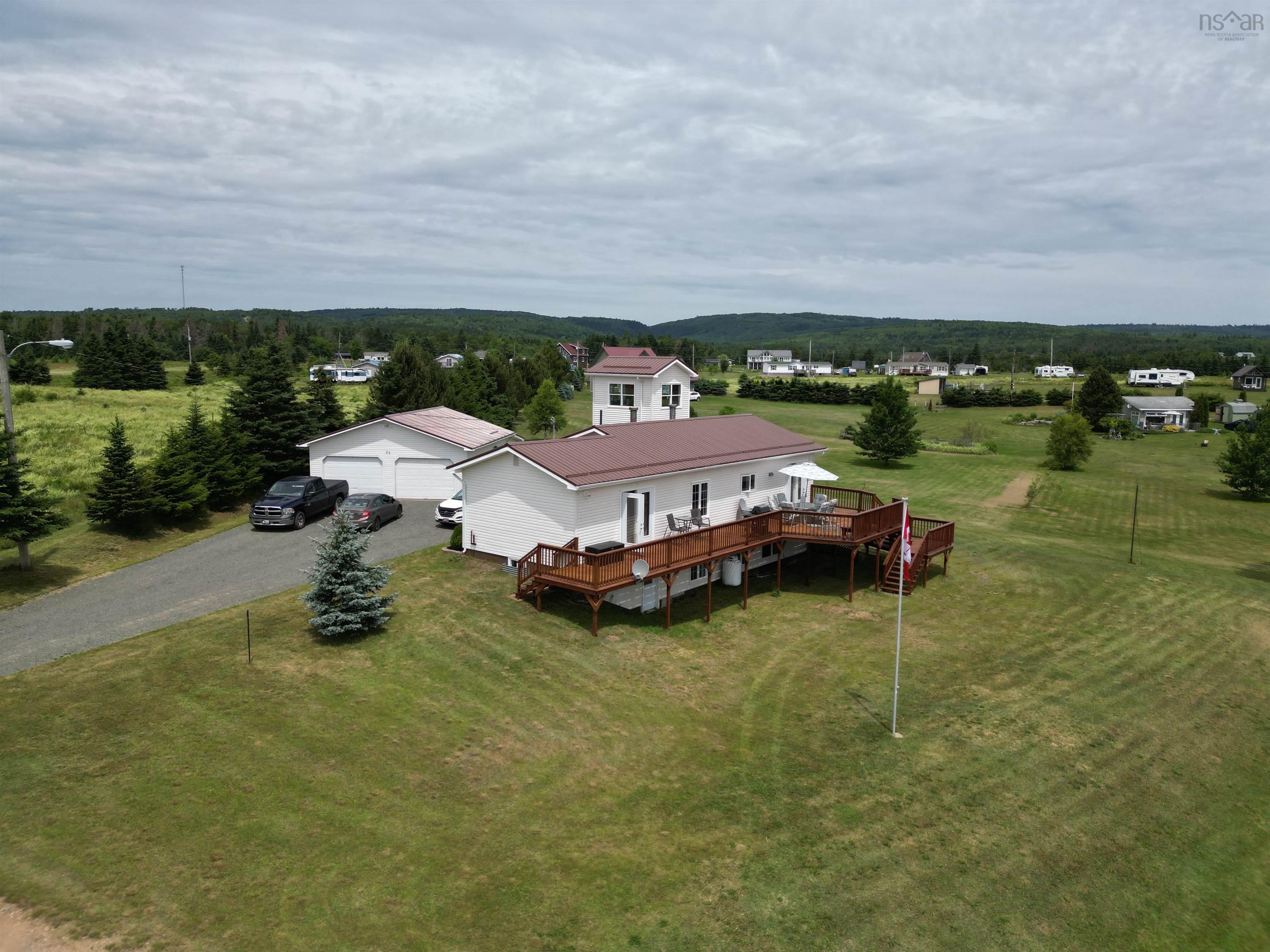 $749,500.00: 21 NORTH RIVER Lane, Lower Five Islands