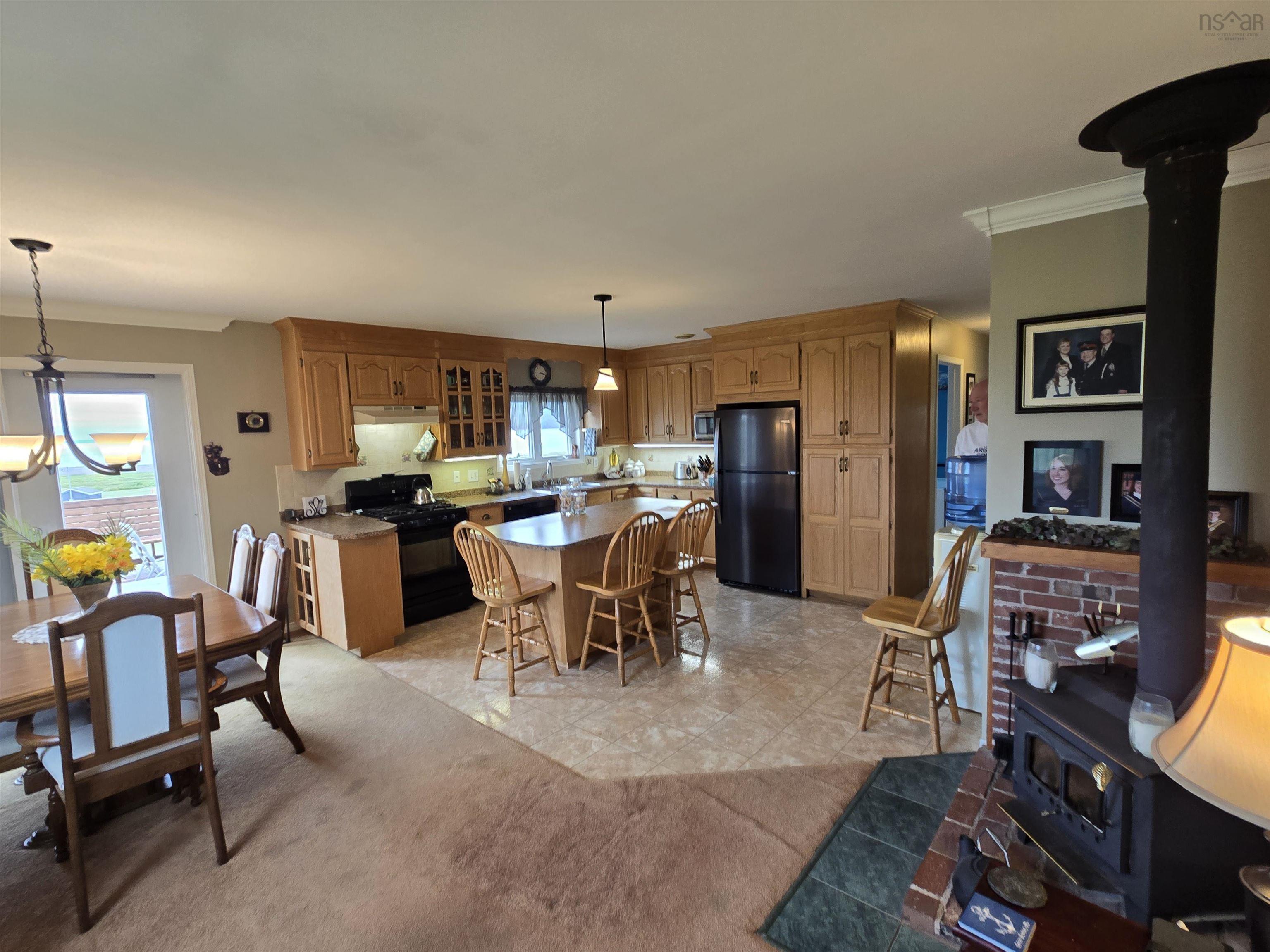 $749,500.00: 21 NORTH RIVER Lane, Lower Five Islands