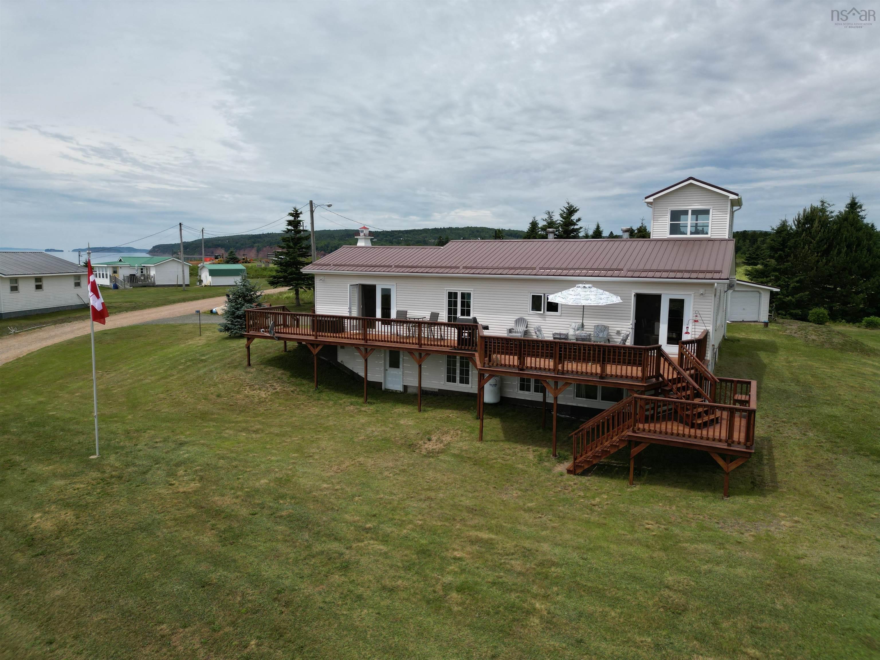 $749,500.00: 21 NORTH RIVER Lane, Lower Five Islands