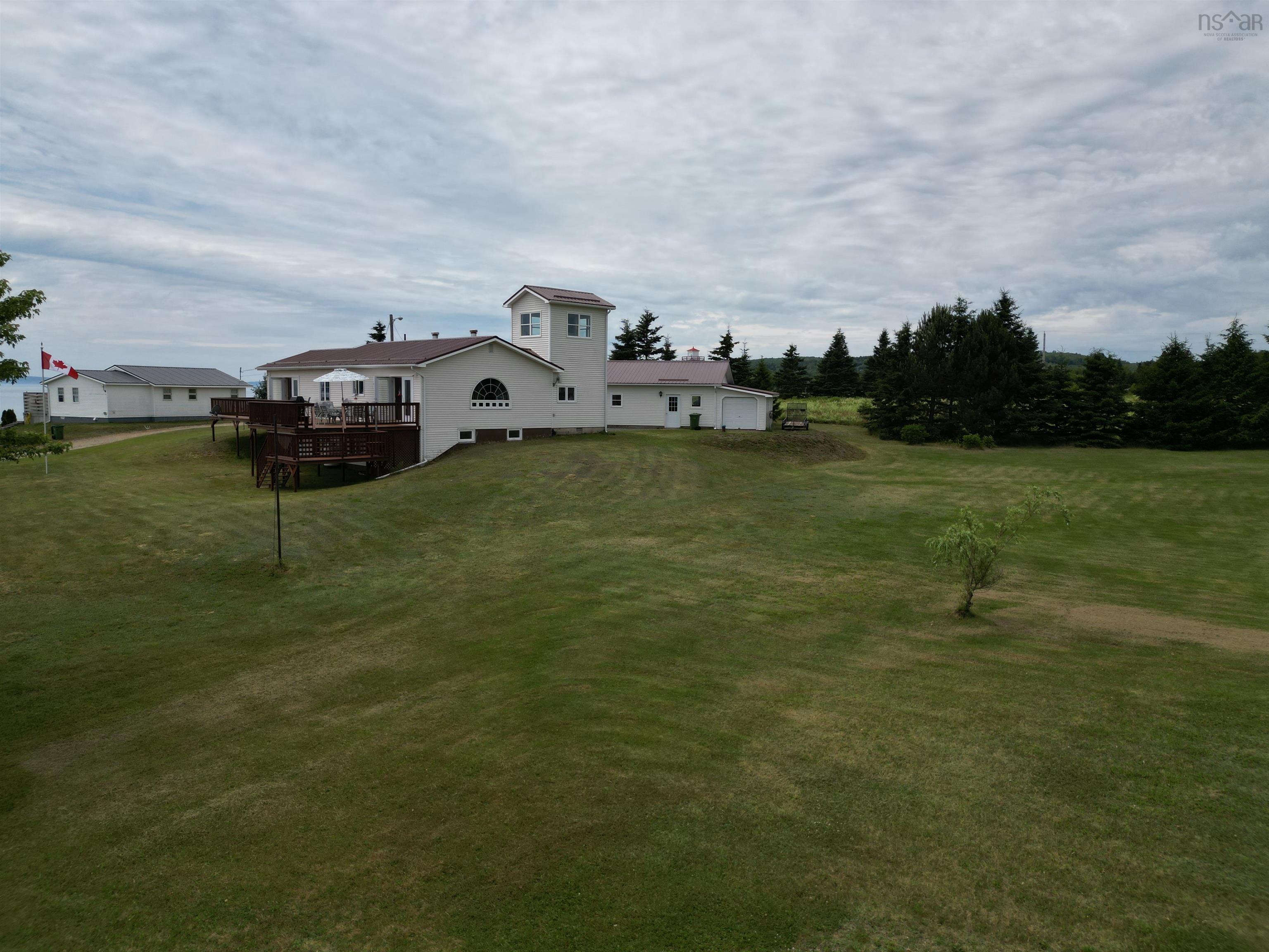 $749,500.00: 21 NORTH RIVER Lane, Lower Five Islands